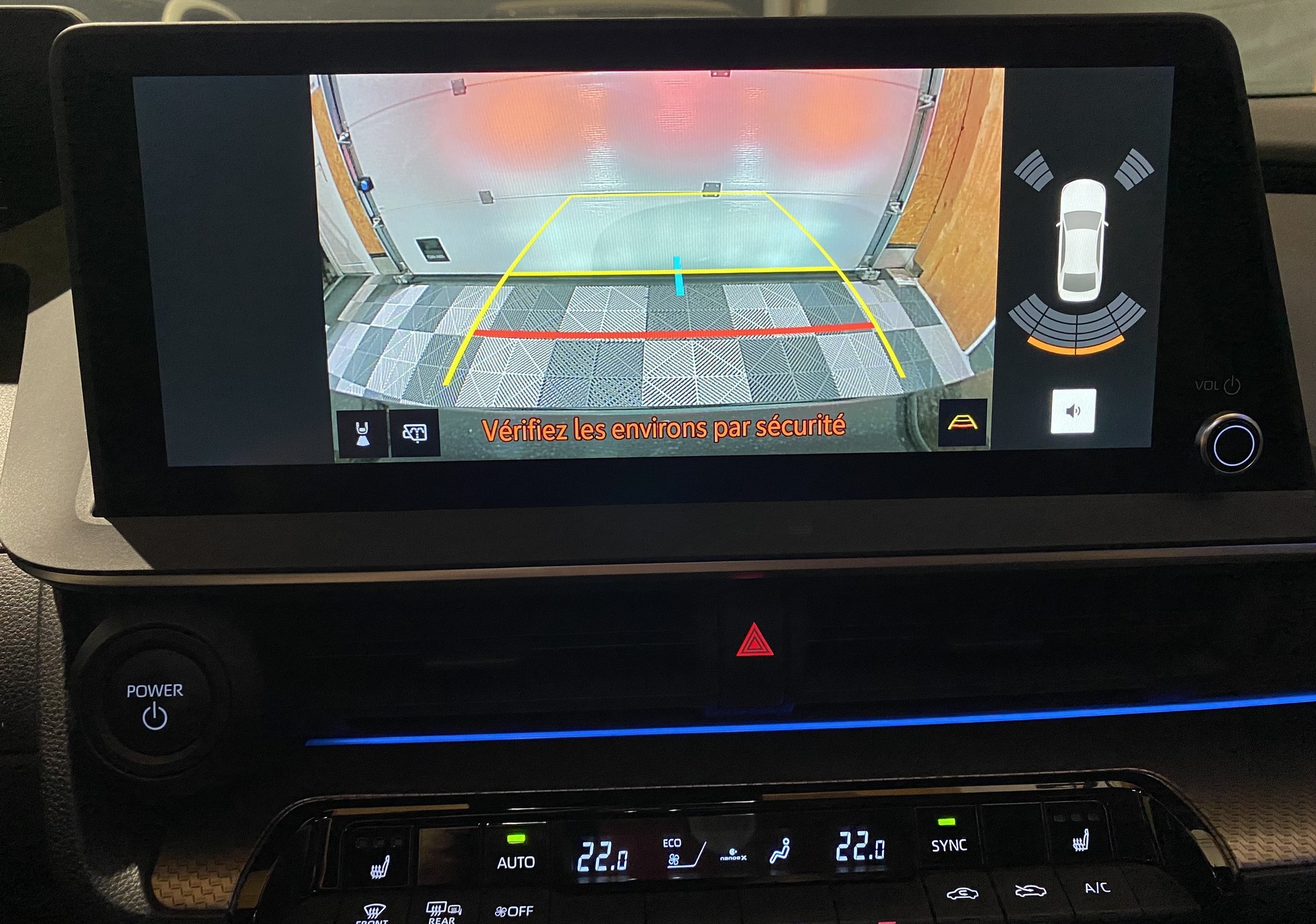TOYOTA Prius 2.0 VVT-i Plug-in Hybrid Trend-image-25