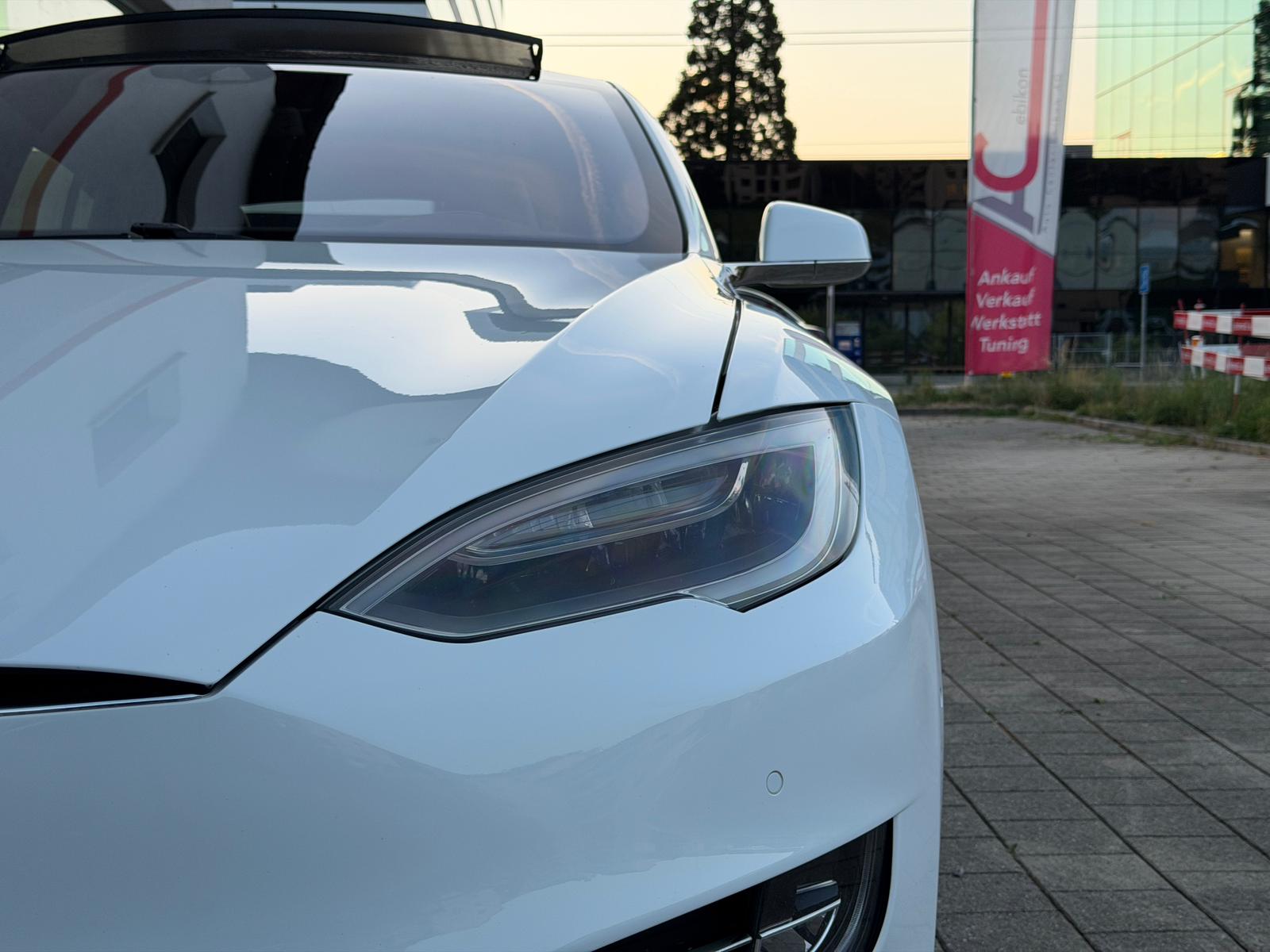 TESLA Model S 60 **FREE SUPERCHARGE**-image-6