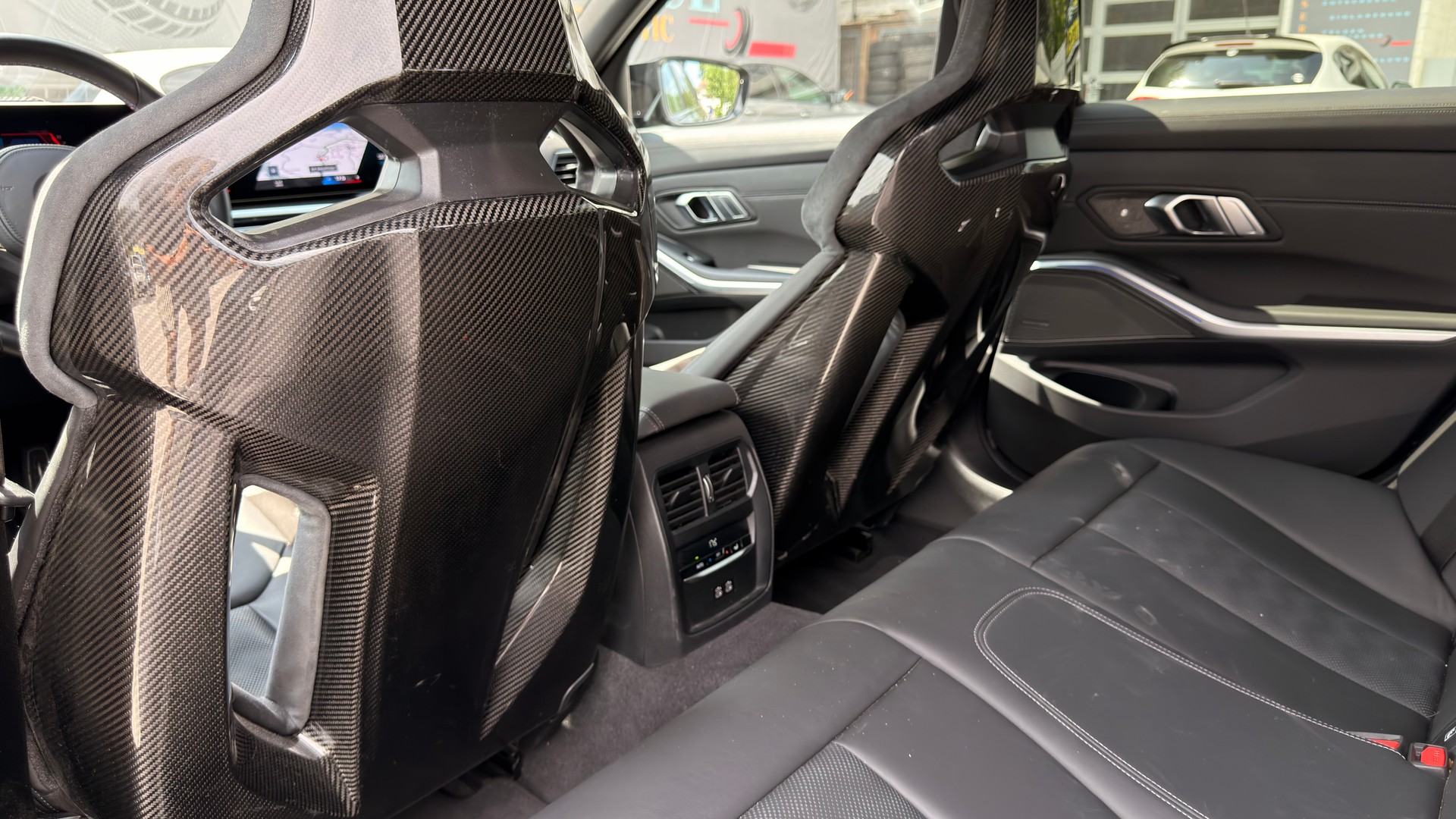 BMW M3 Touring xDrive Competition M-image-13