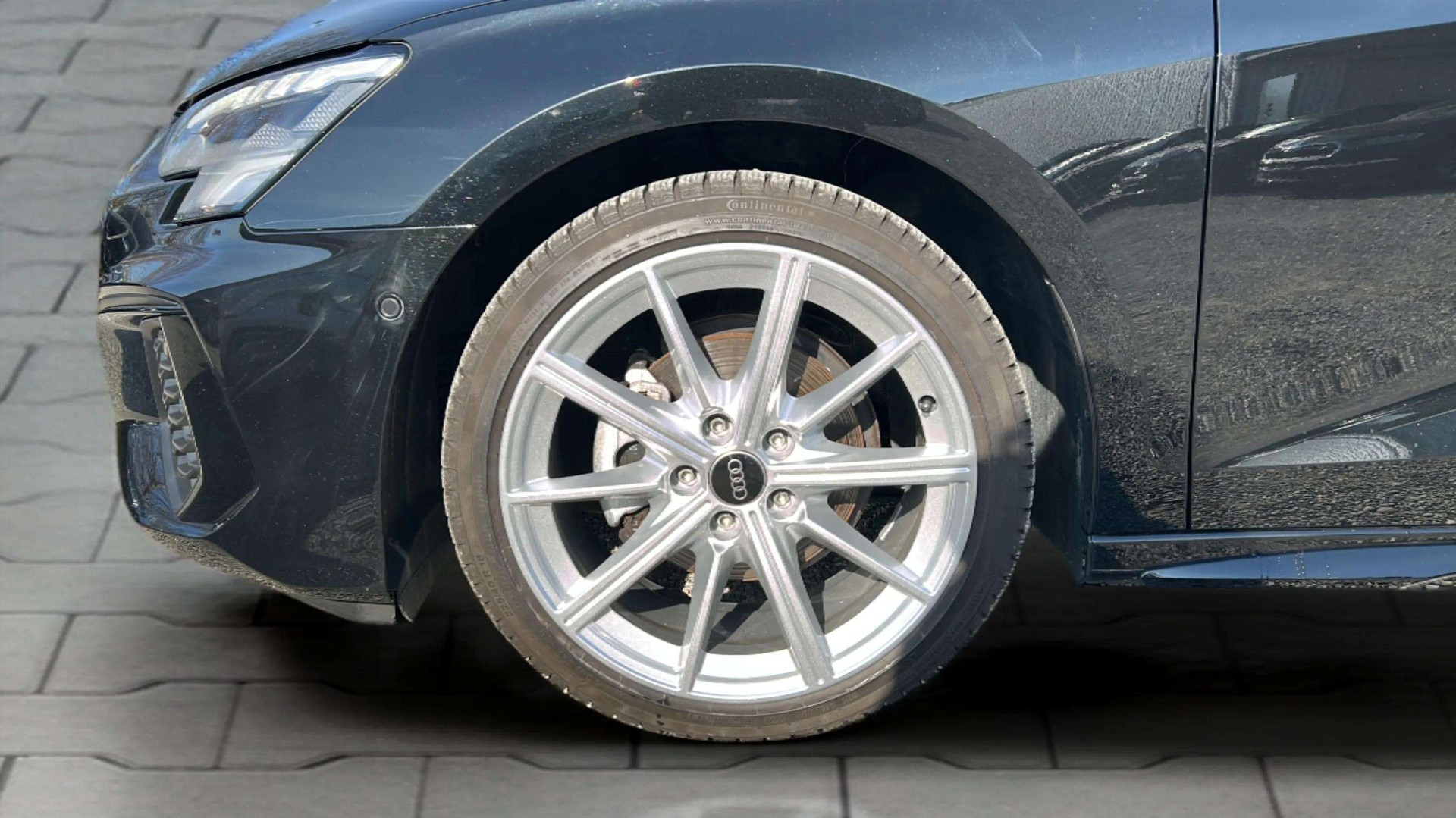 AUDI A3 Sportback 35 TFSI S line Attraction S-tronic mit 5J Werksgarantie oder bis 100000km-image-22