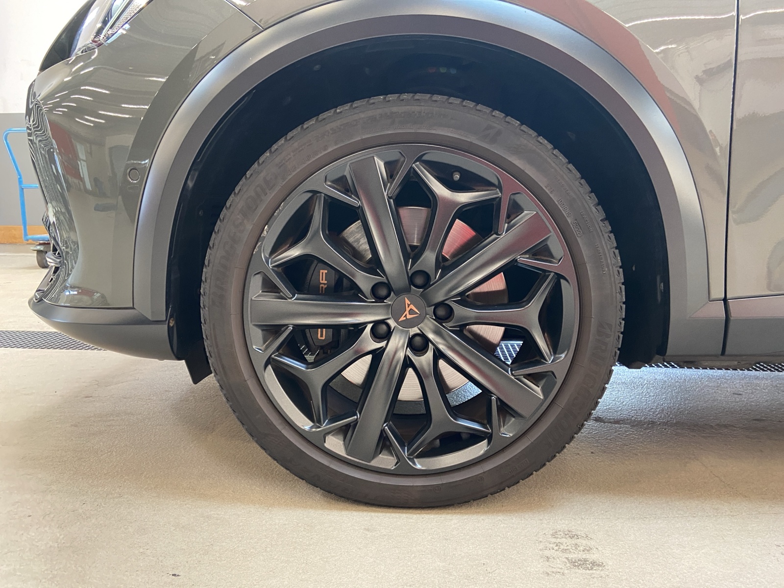 CUPRA Formentor 2.0 TSI VZ Tribe Edition DSG-image-12