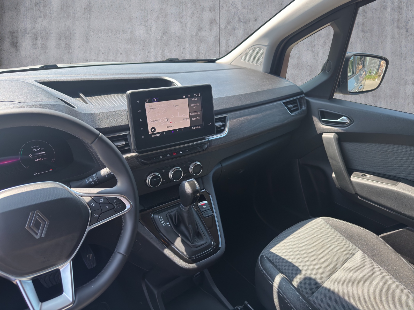 RENAULT Kangoo 1.3 TCe 130 PF Techno EDC-image-5