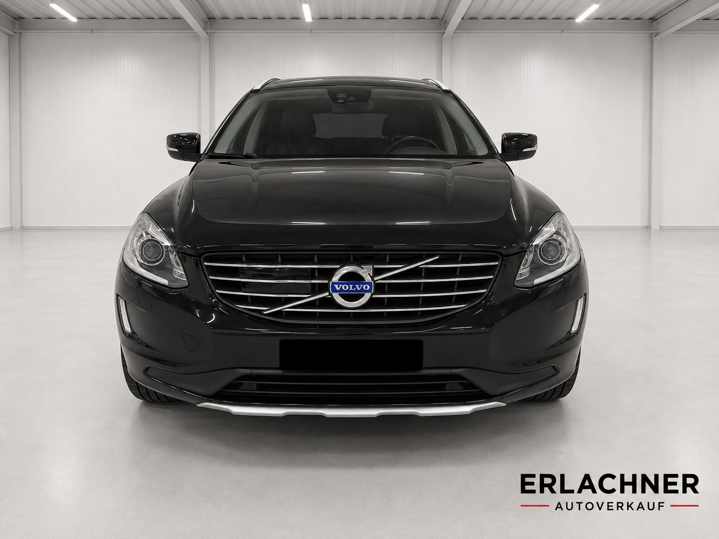 VOLVO XC60 D4 AWD Momentum Geartronic-image-5