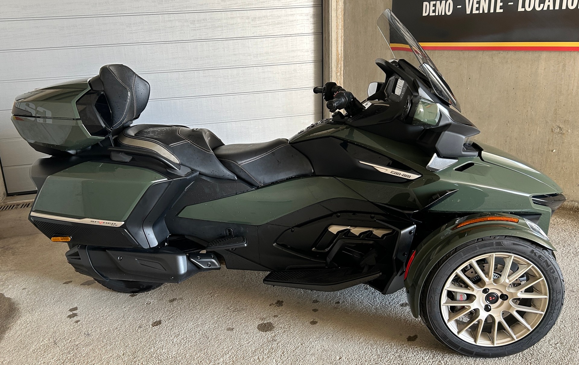 CAN-AM RT Sea-to-Sky-image-2