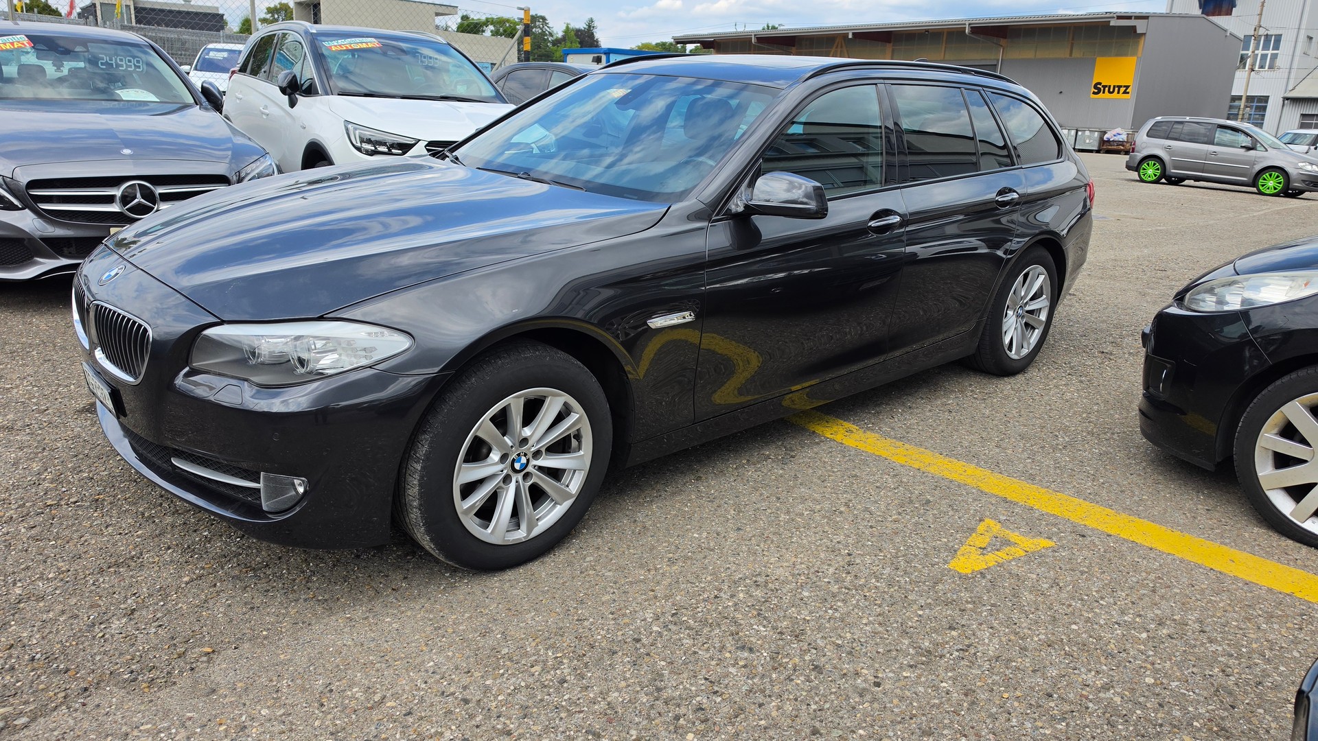 BMW 525d xDrive Touring Steptronic-image-10