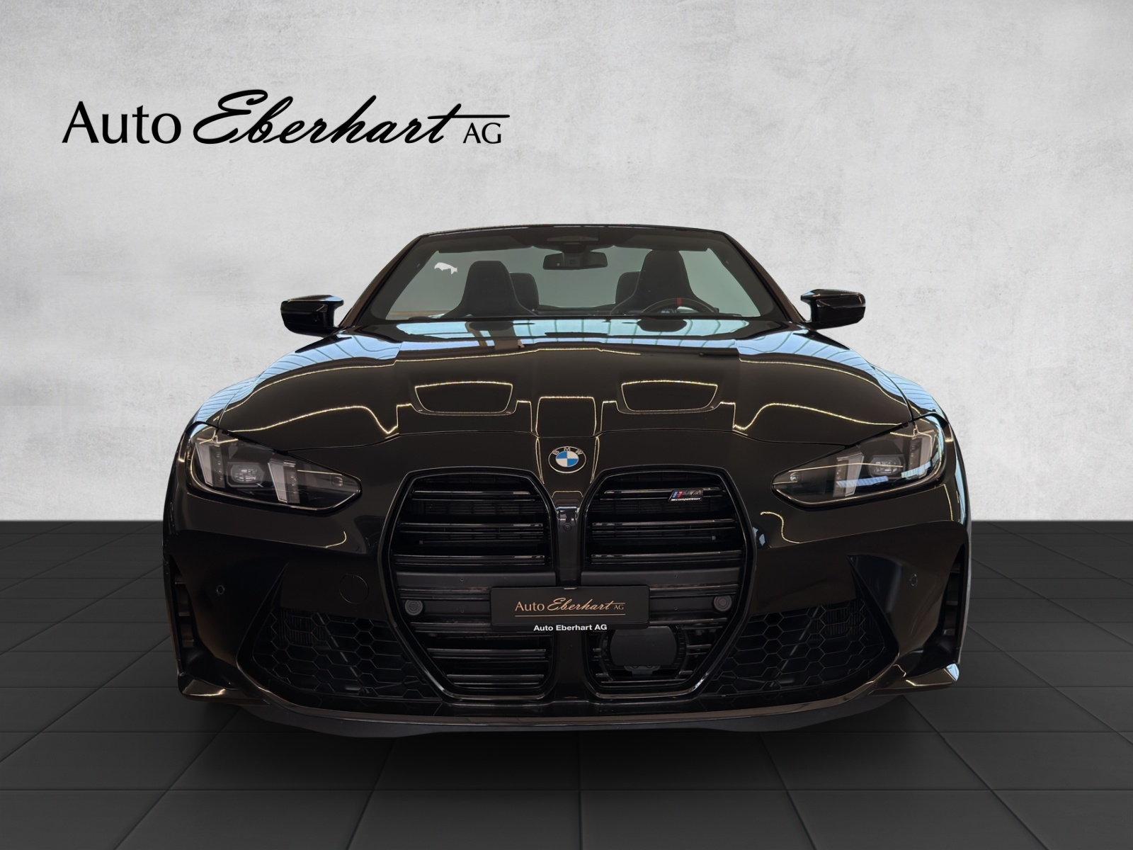 BMW M4 Cabrio Competition M xDrive LCI-showroom-element-3