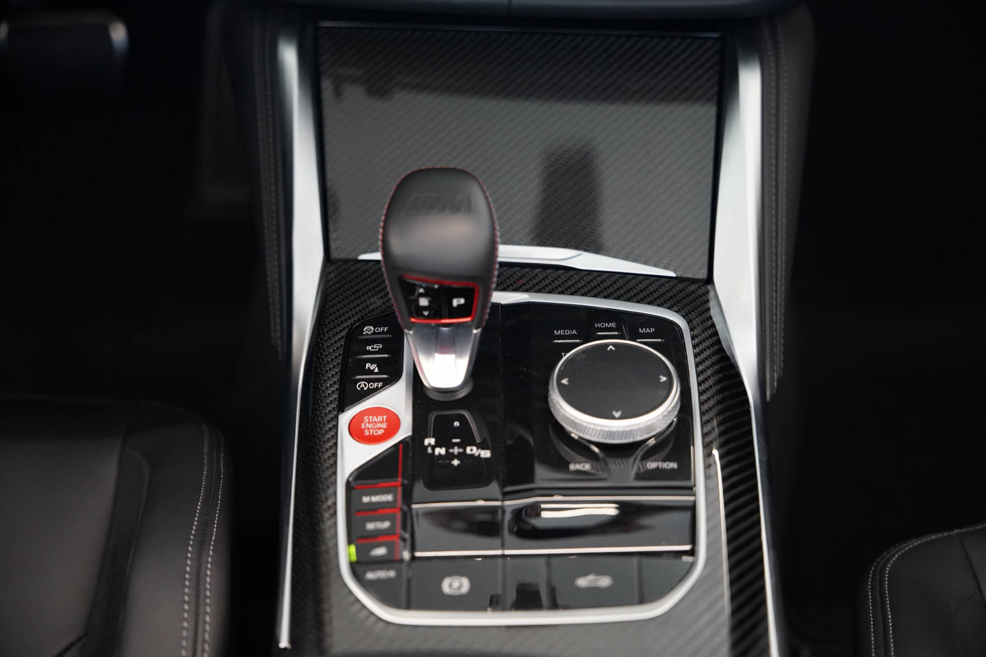 BMW M4 Cabrio Competition M xDrive LCI-image-13