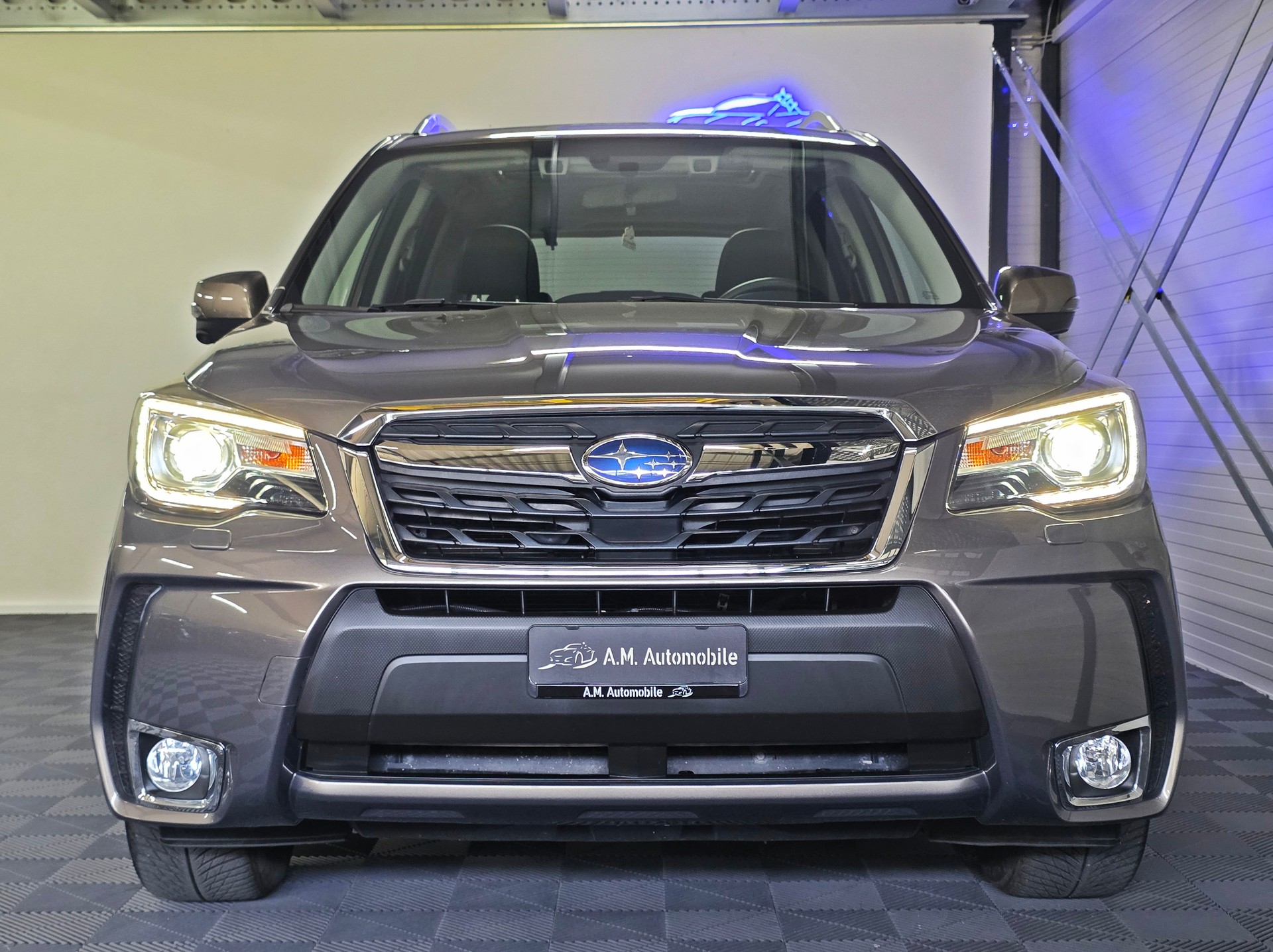 SUBARU Forester 2.0iS Executive Lineartronic AWD-showroom-element-1
