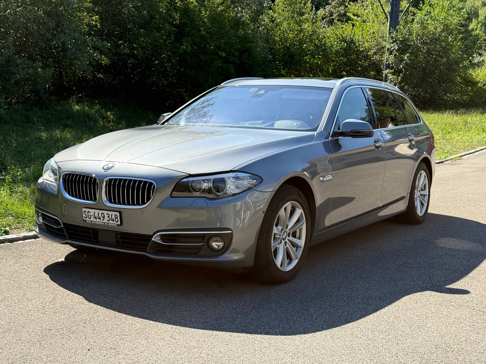 BMW 525d Touring xDrive Luxury Line Steptronic