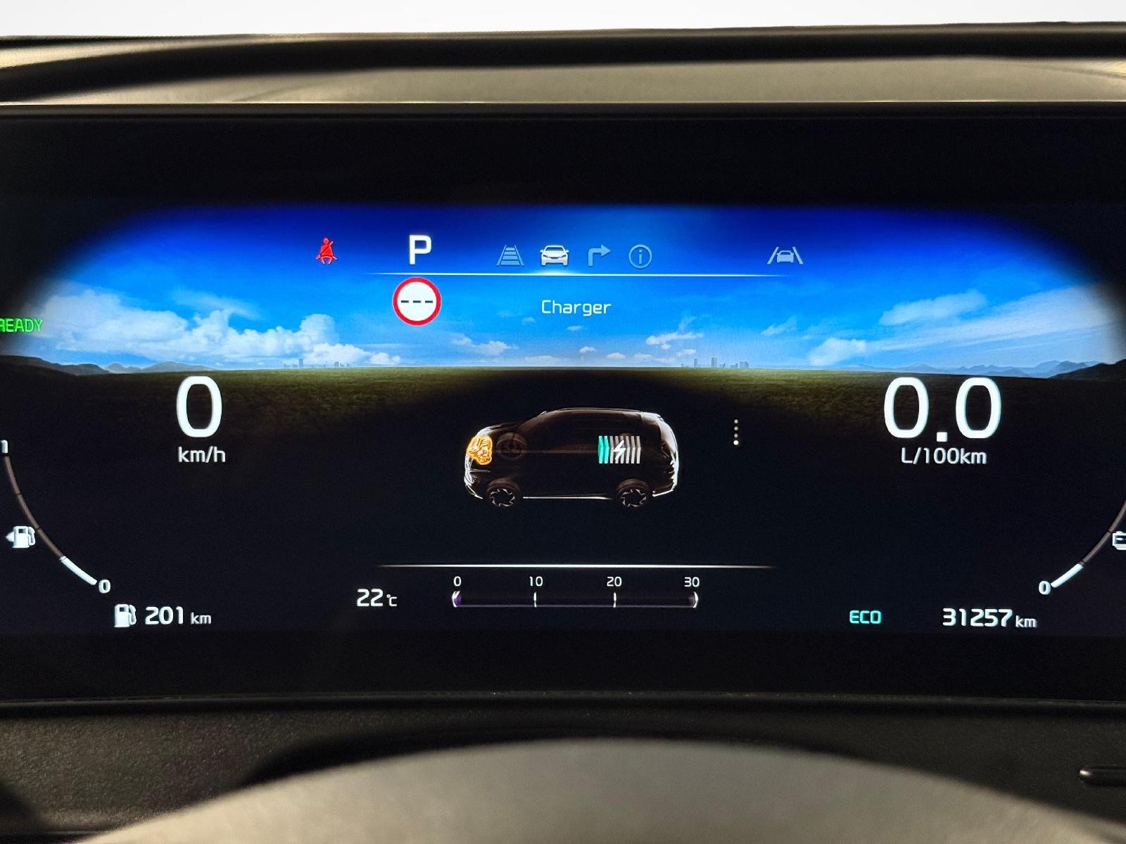 KIA Sportage 1.6 T-GDi Hybrid GT-Line-image-16
