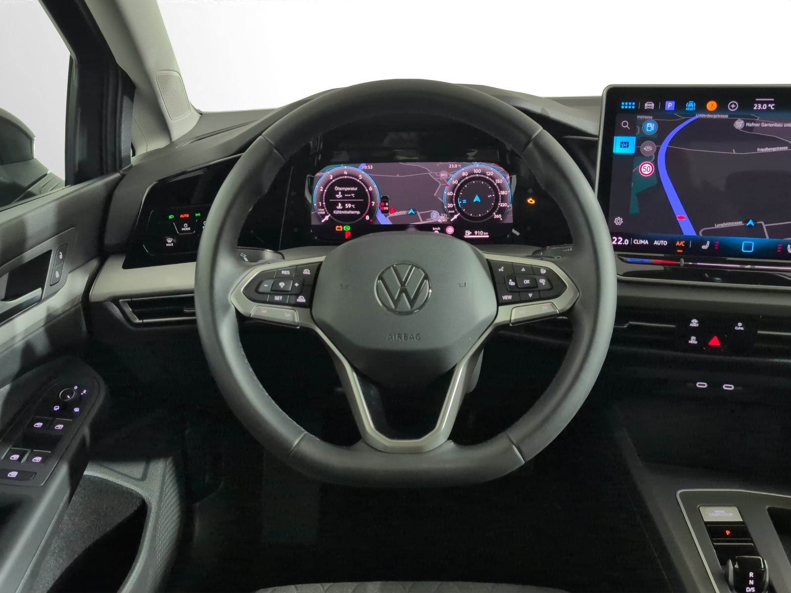 VW Golf 1.5 e TSI mHEV Life DSG-image-11