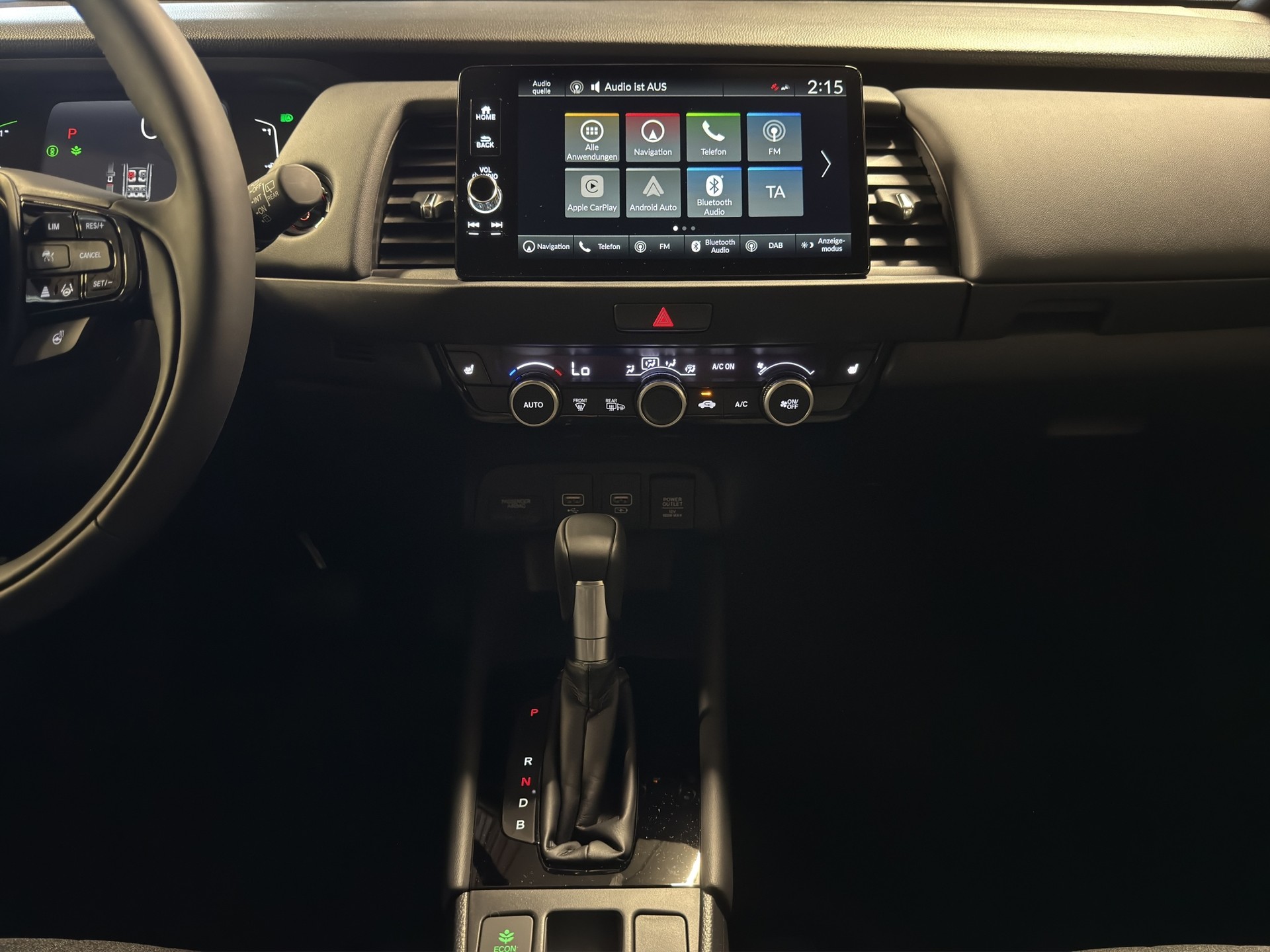 HONDA Jazz 1.5 i-MMD Advance-image-6