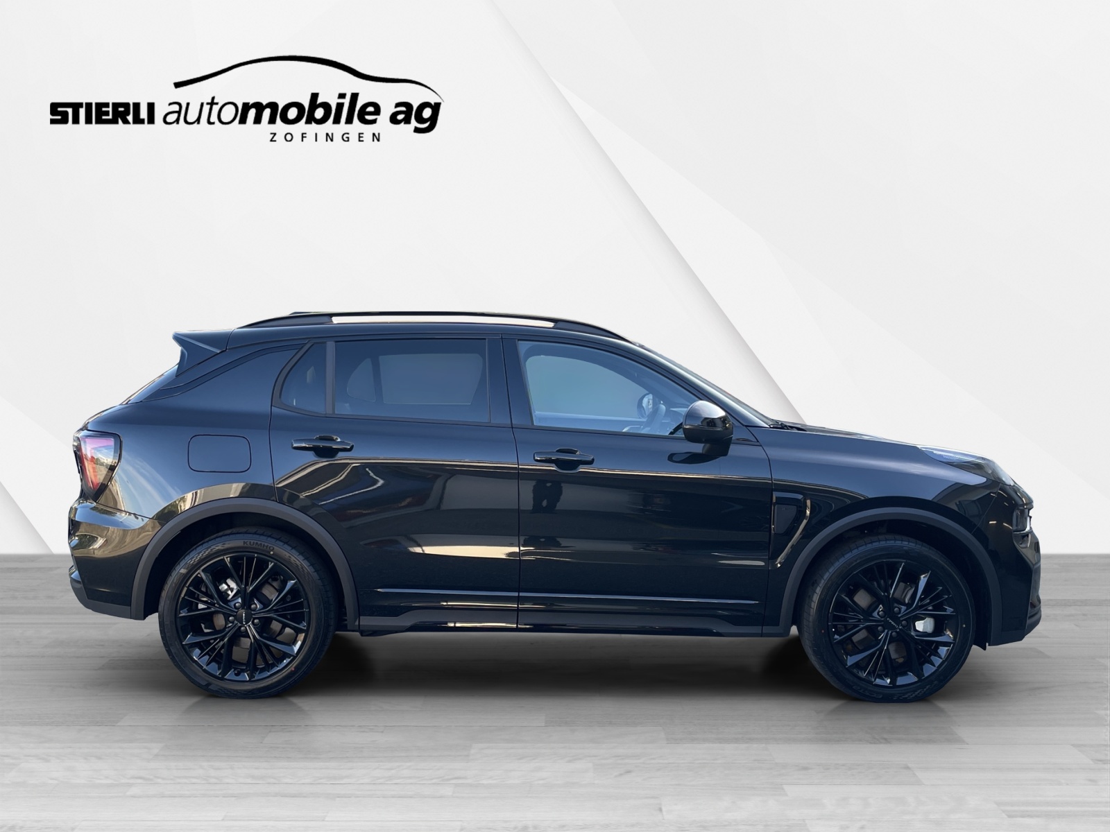 LYNK & CO 01 1.5 PHEV More-showroom-element-3