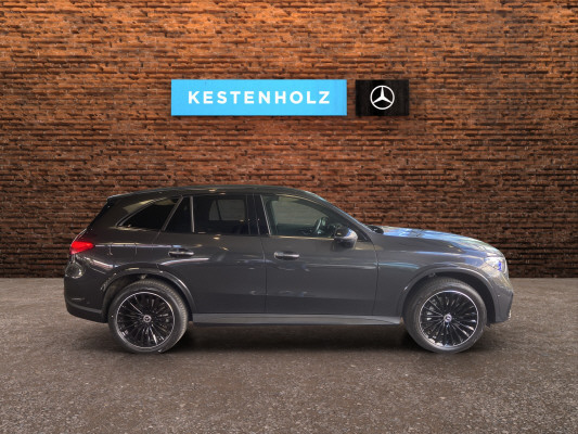 MERCEDES-BENZ GLC 300 e 4M 9G-Tronic-showroom-element-2