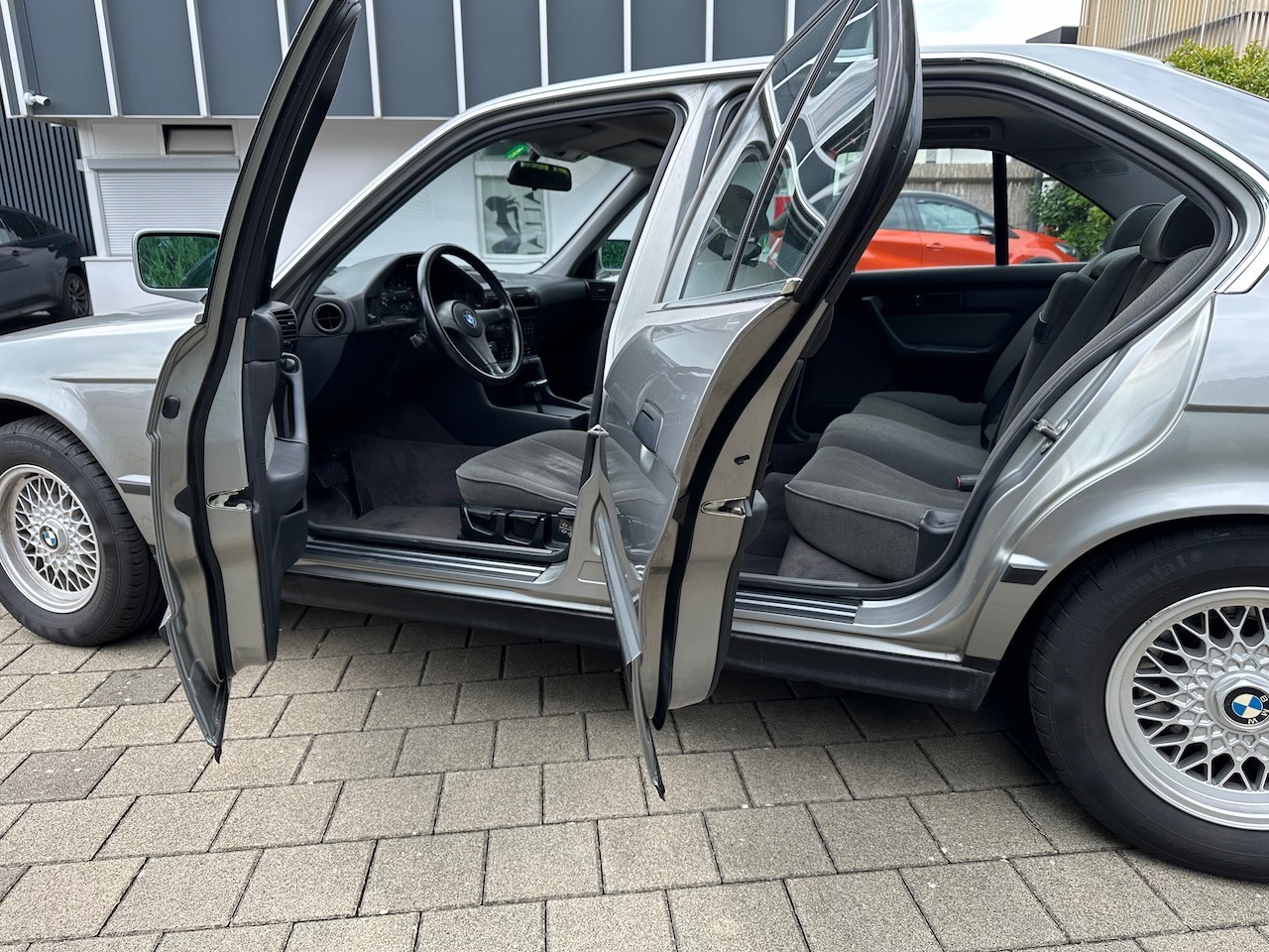 BMW 535i A-image-2