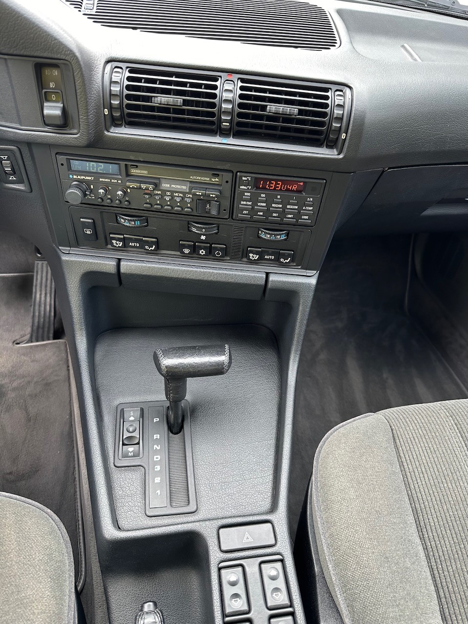 BMW 535i A-image-12