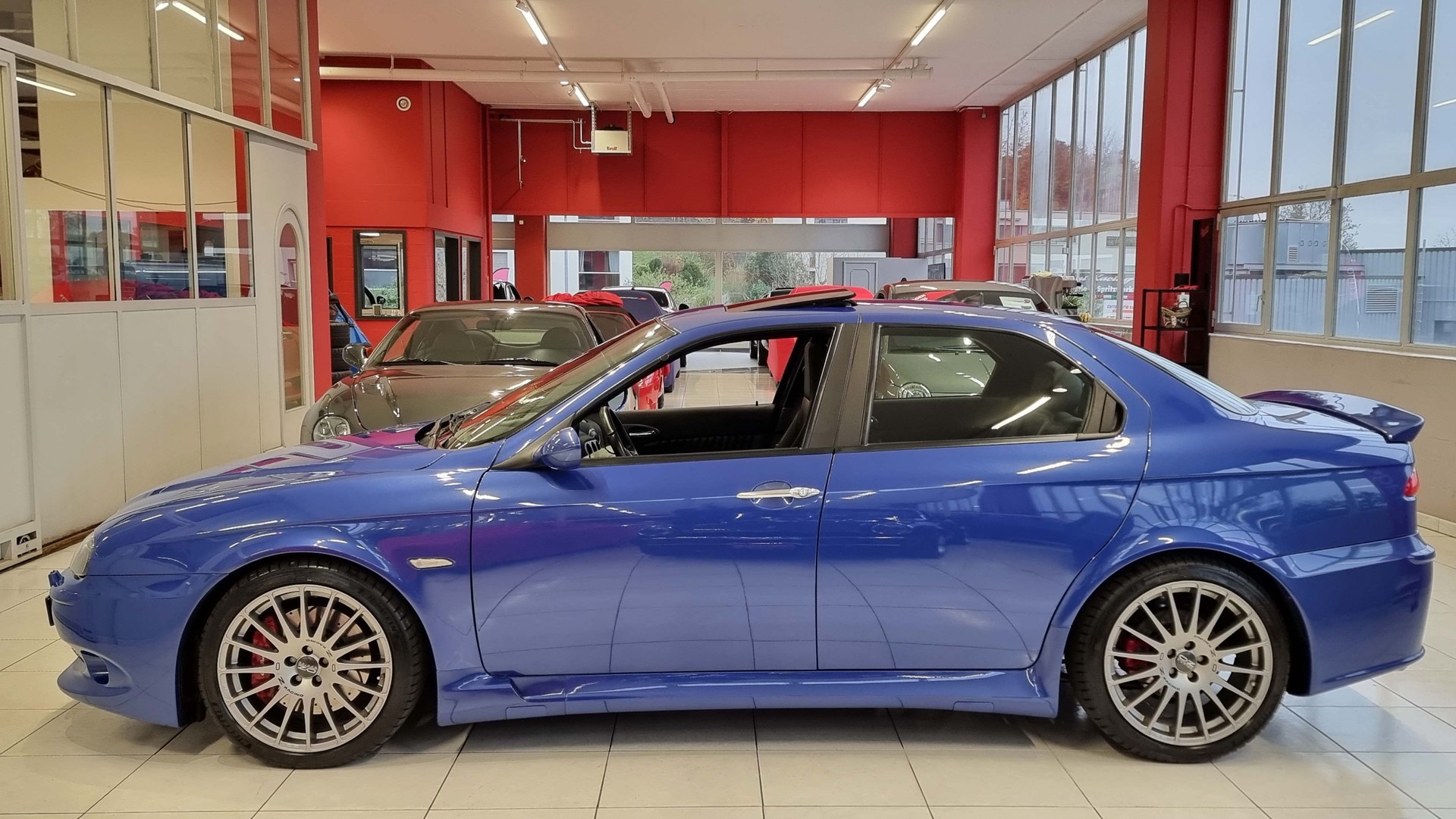 ALFA ROMEO 156 3.2 V6 24V GTA-showroom-element-2