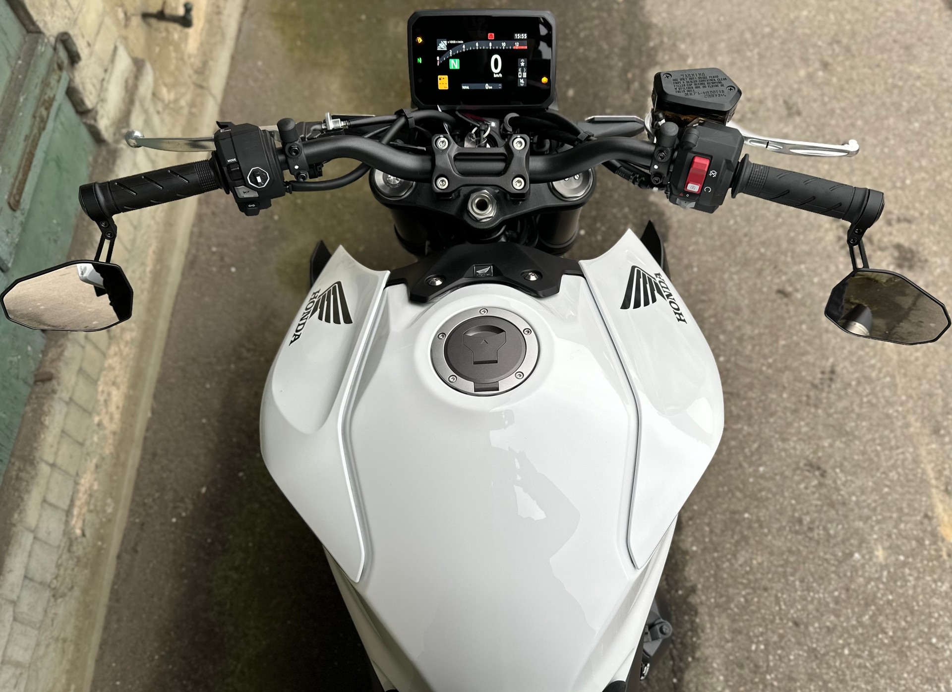 HONDA CB 1000 Hornet-image-9