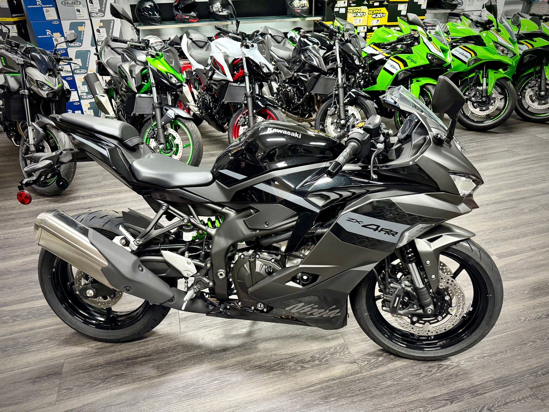 KAWASAKI NINJA ZX-4RR NEW 2026 ( 35kW +350.- )-image-3