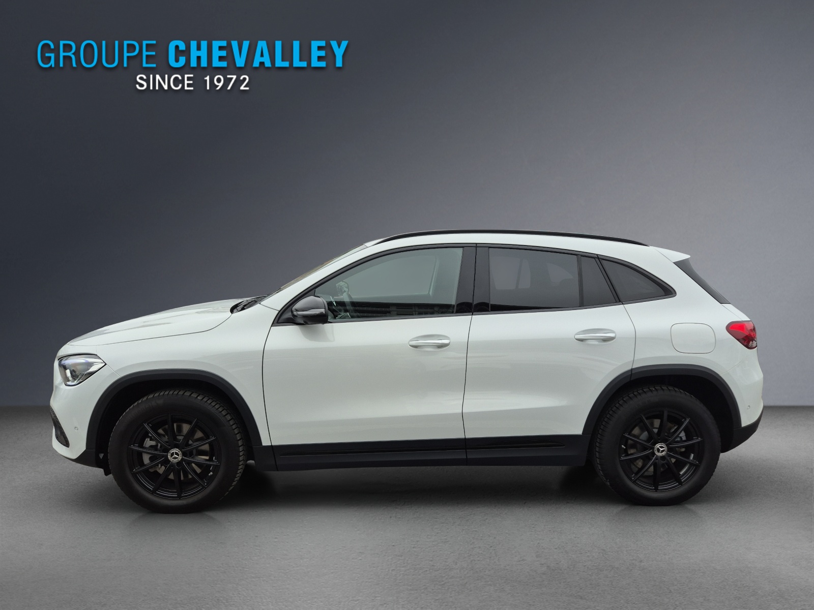 MERCEDES-BENZ GLA 220d Progressive-showroom-element-2