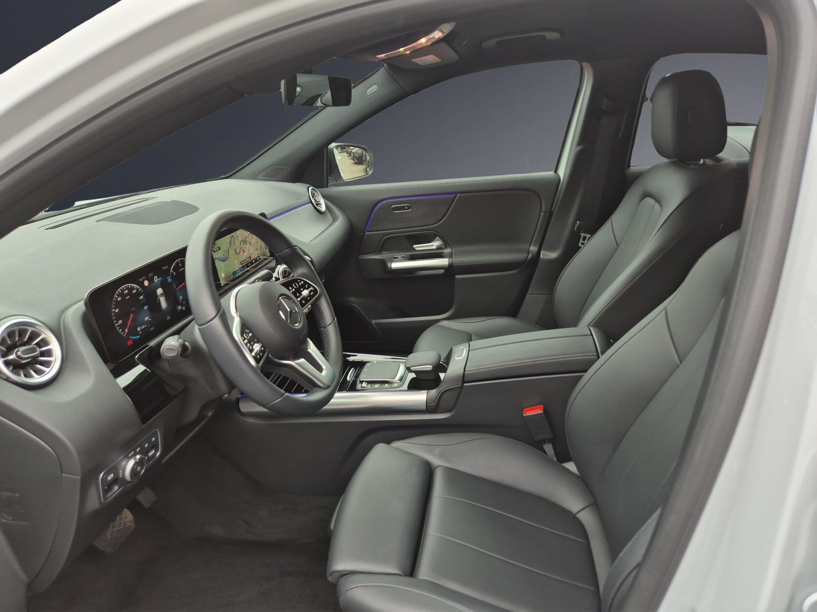 MERCEDES-BENZ GLA 220d Progressive-image-5