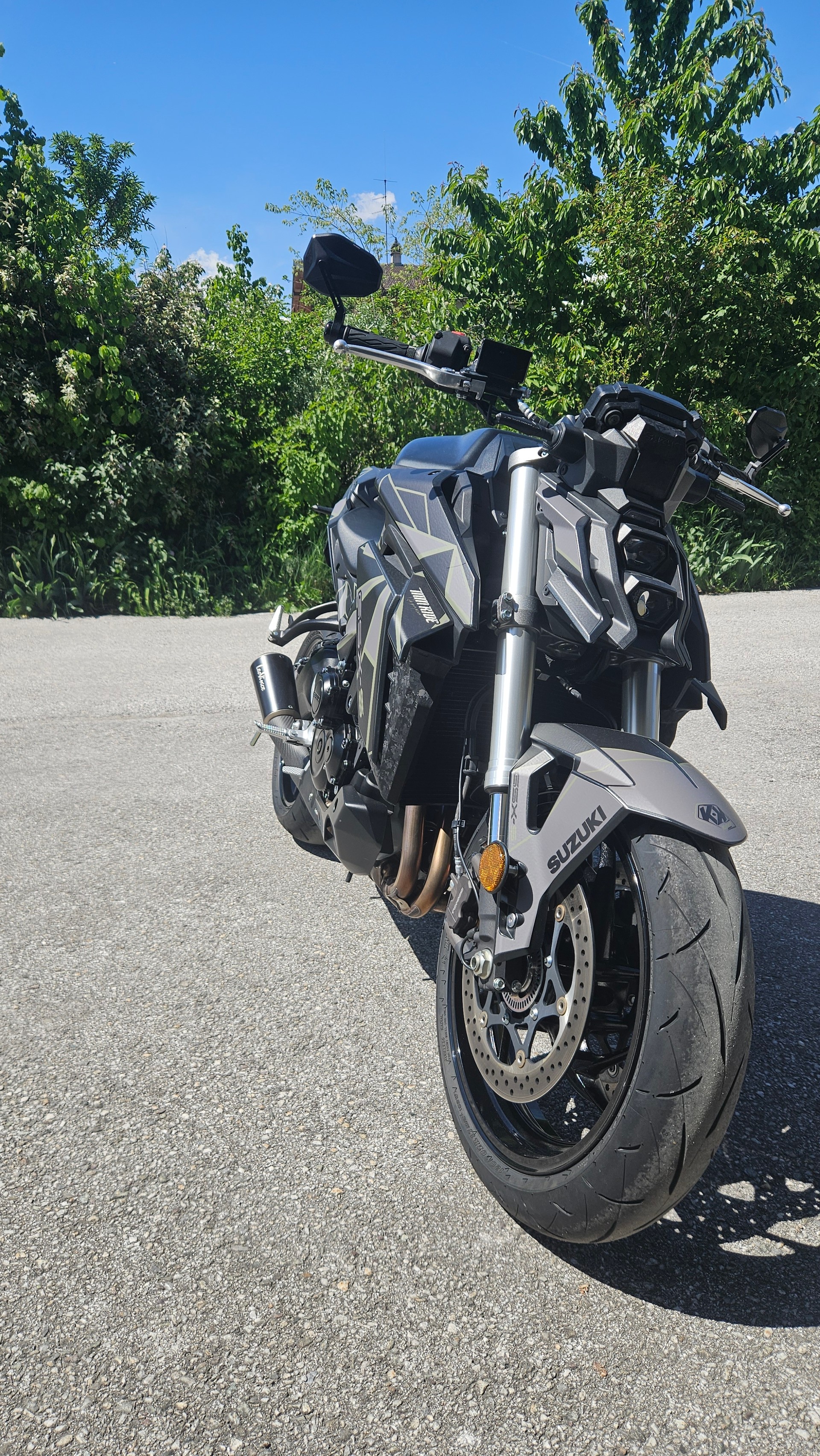 SUZUKI GSX-S 950-image-5