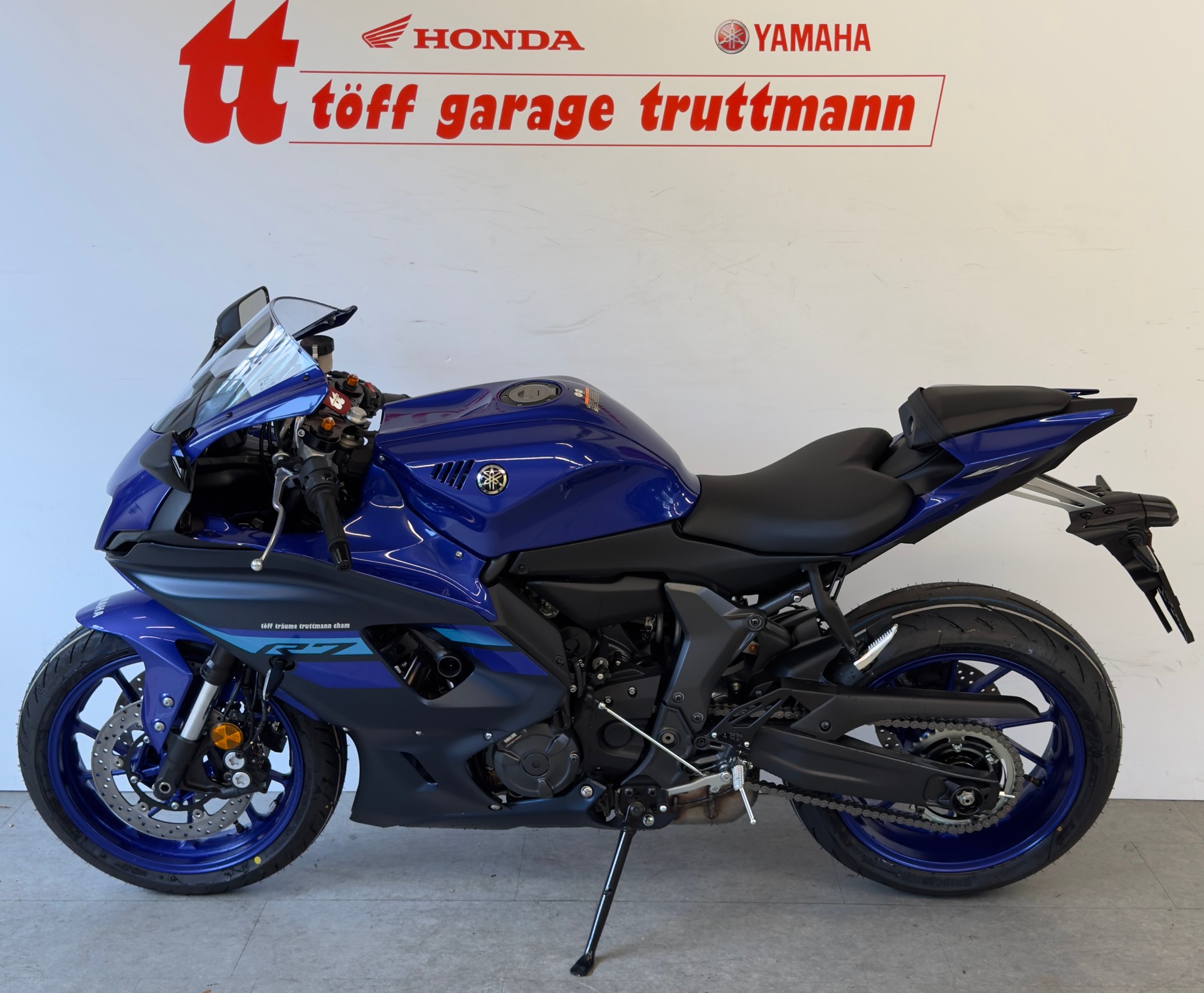 YAMAHA YZF-R7 (35kW)-image-1