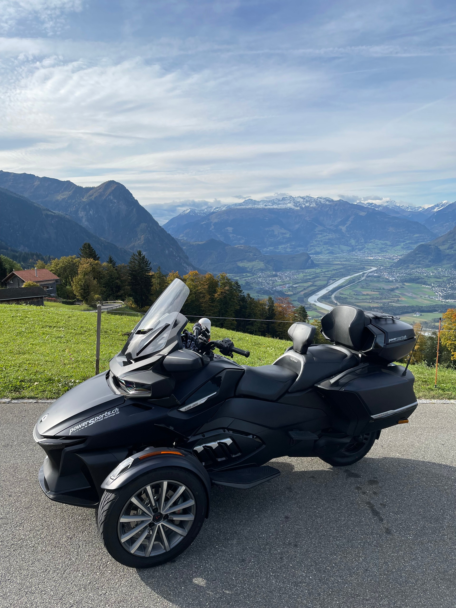 CAN-AM Spyder RT-LTD Sea Sky Edition SE6-image-8
