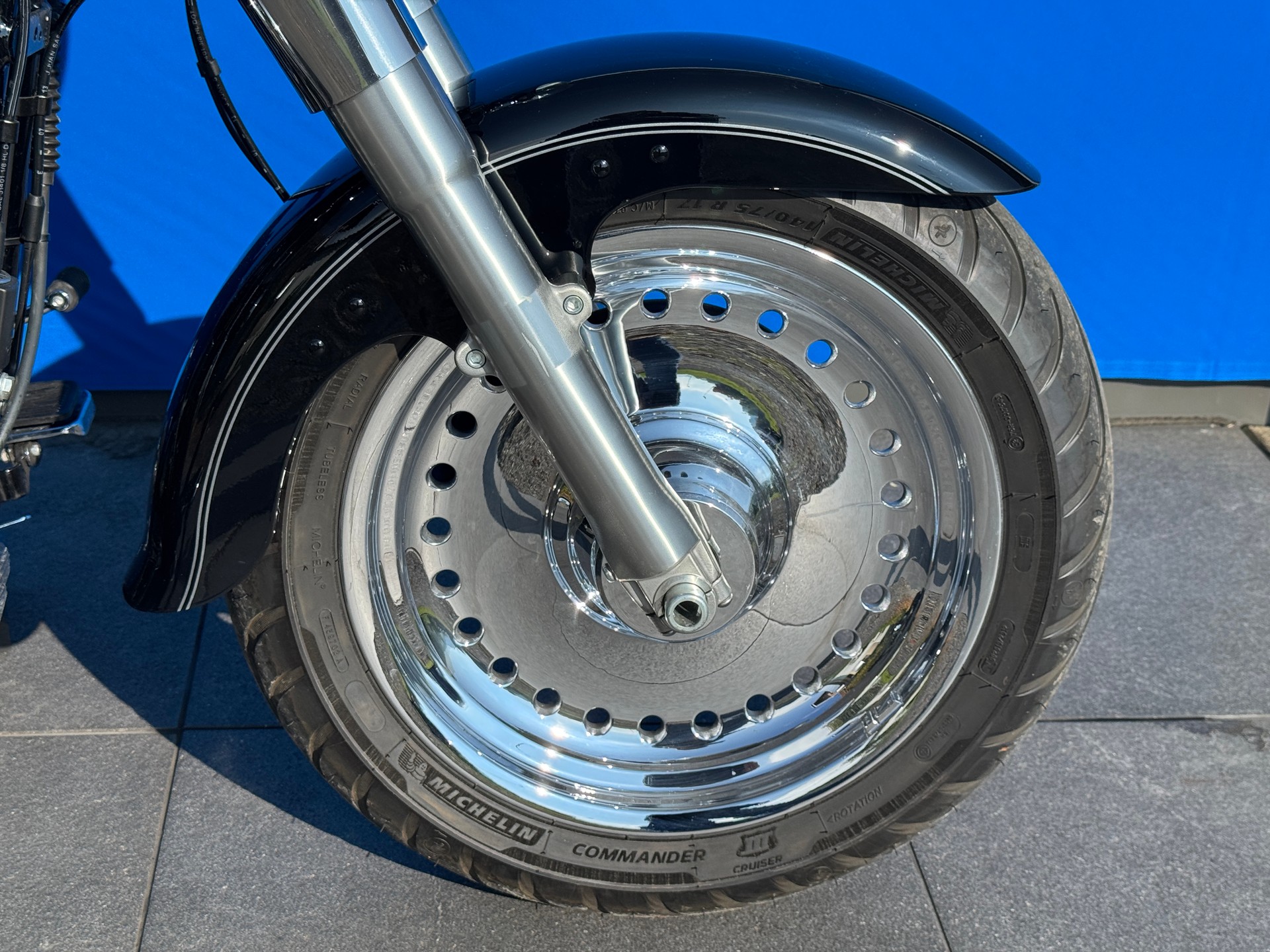 HARLEY-DAVIDSON FLSTF Fat Boy ABS-showroom-element-2
