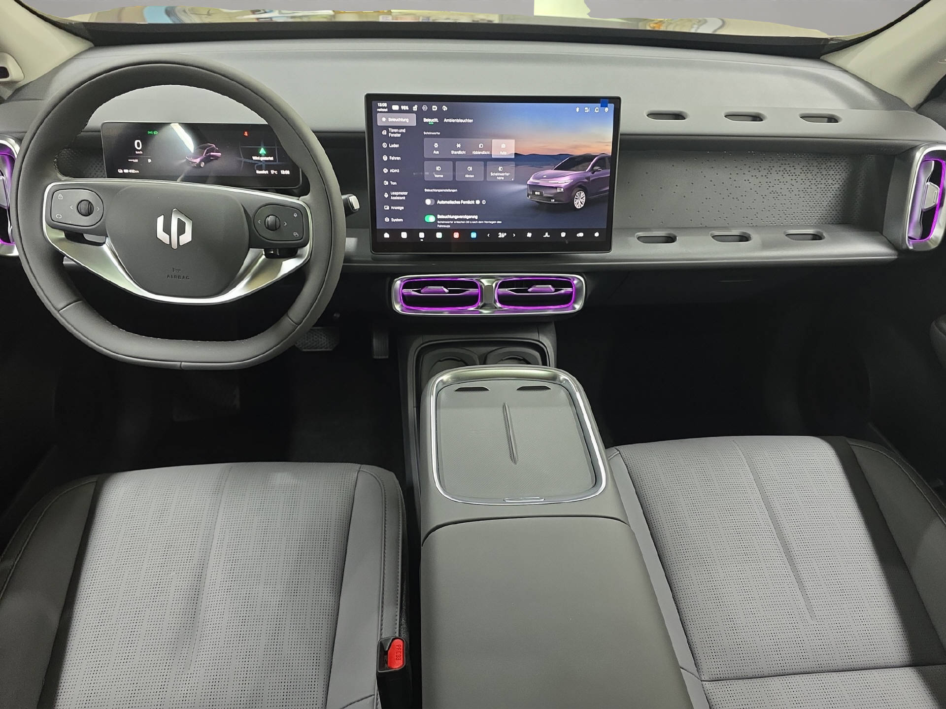 LEAPMOTOR B10 EV-image-6
