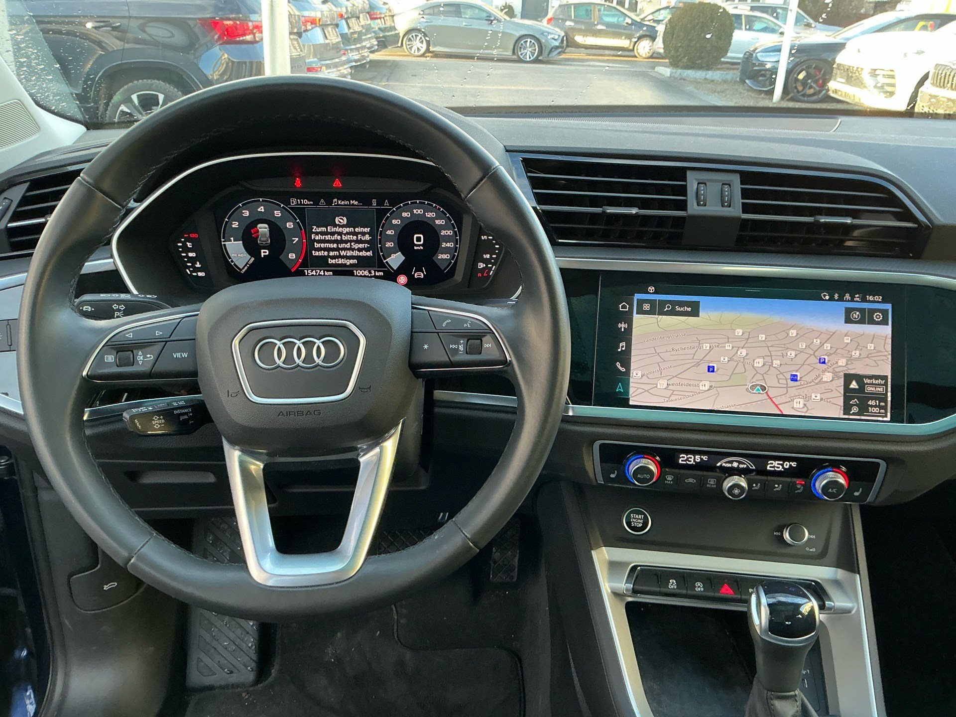 AUDI Q3 35 TFSI S-TRONIC *** TOP AUSSTATTUNG ***-image-9
