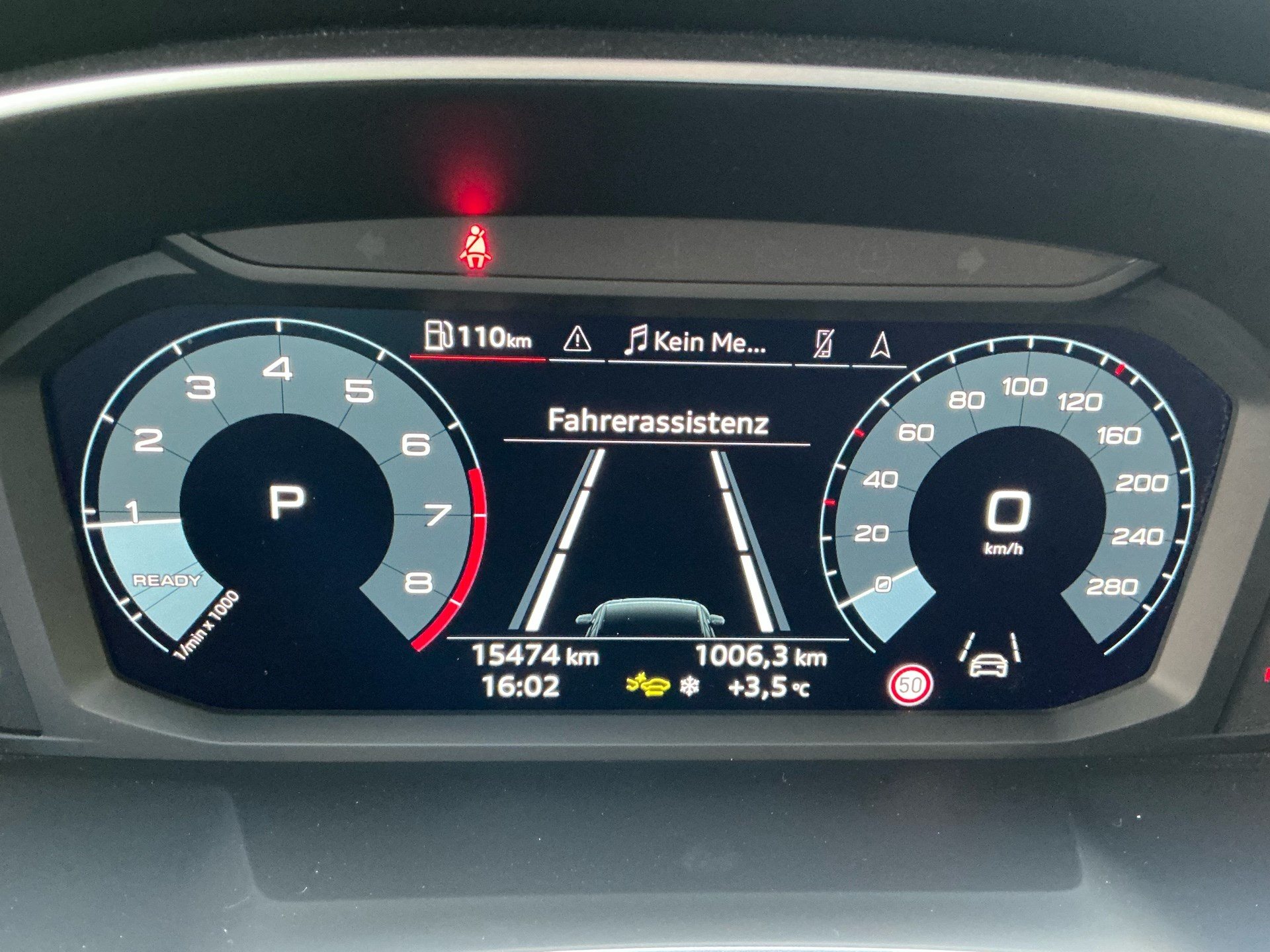 AUDI Q3 35 TFSI S-TRONIC *** TOP AUSSTATTUNG ***-image-10