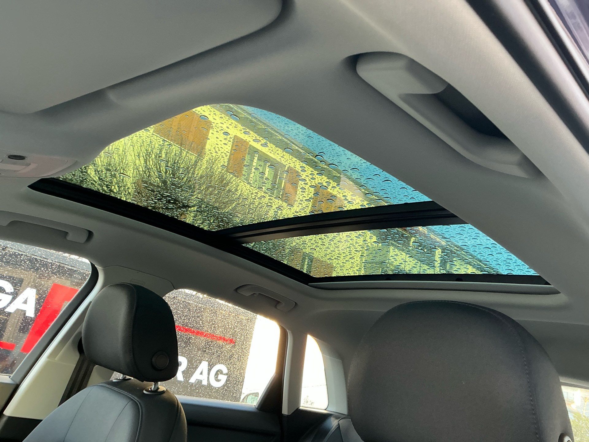 AUDI Q3 35 TFSI S-TRONIC *** TOP AUSSTATTUNG ***-image-8