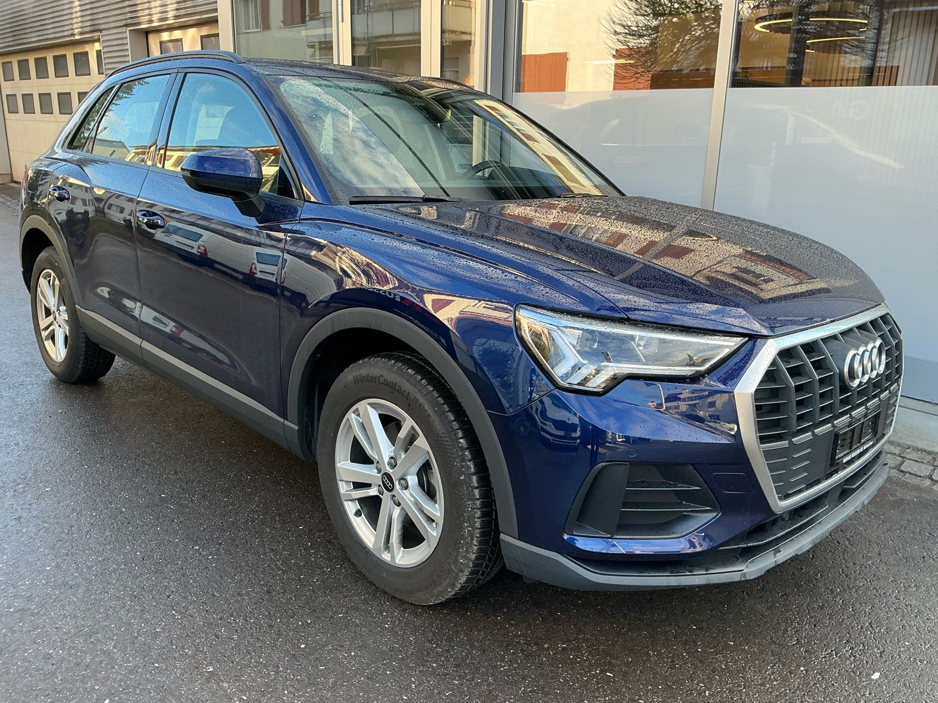 AUDI Q3 35 TFSI S-TRONIC *** TOP AUSSTATTUNG ***-showroom-element-2