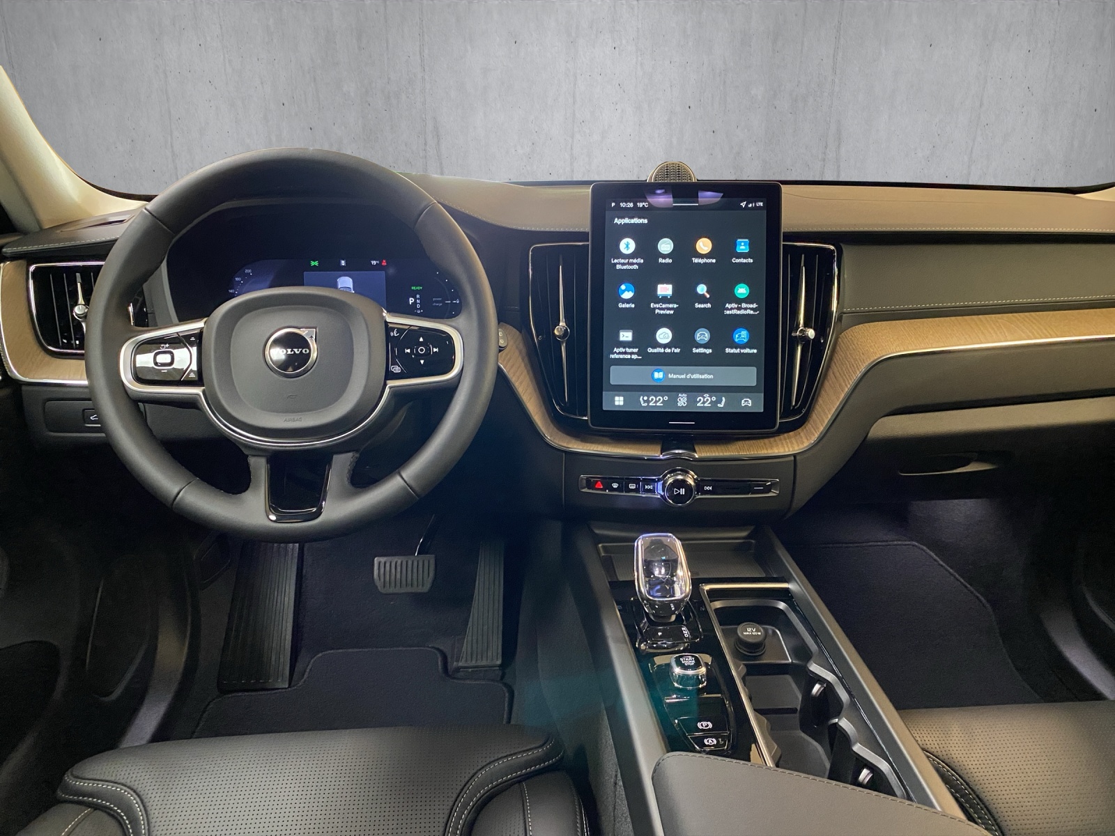 VOLVO XC60 T8 eAWD PluginHybrid Ultra Dark Geartronic-image-11