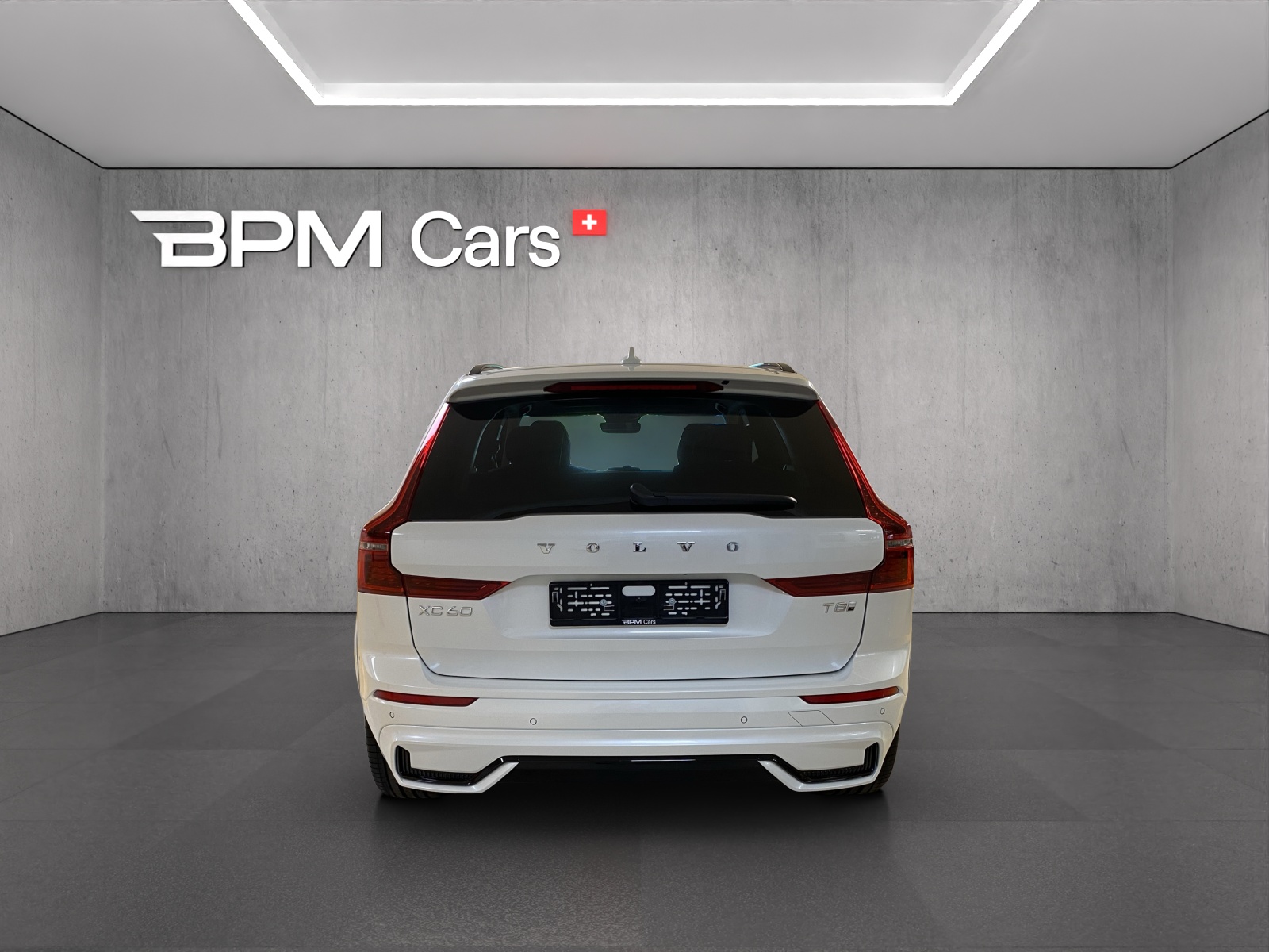 VOLVO XC60 T8 eAWD PluginHybrid Ultra Dark Geartronic-showroom-element-3