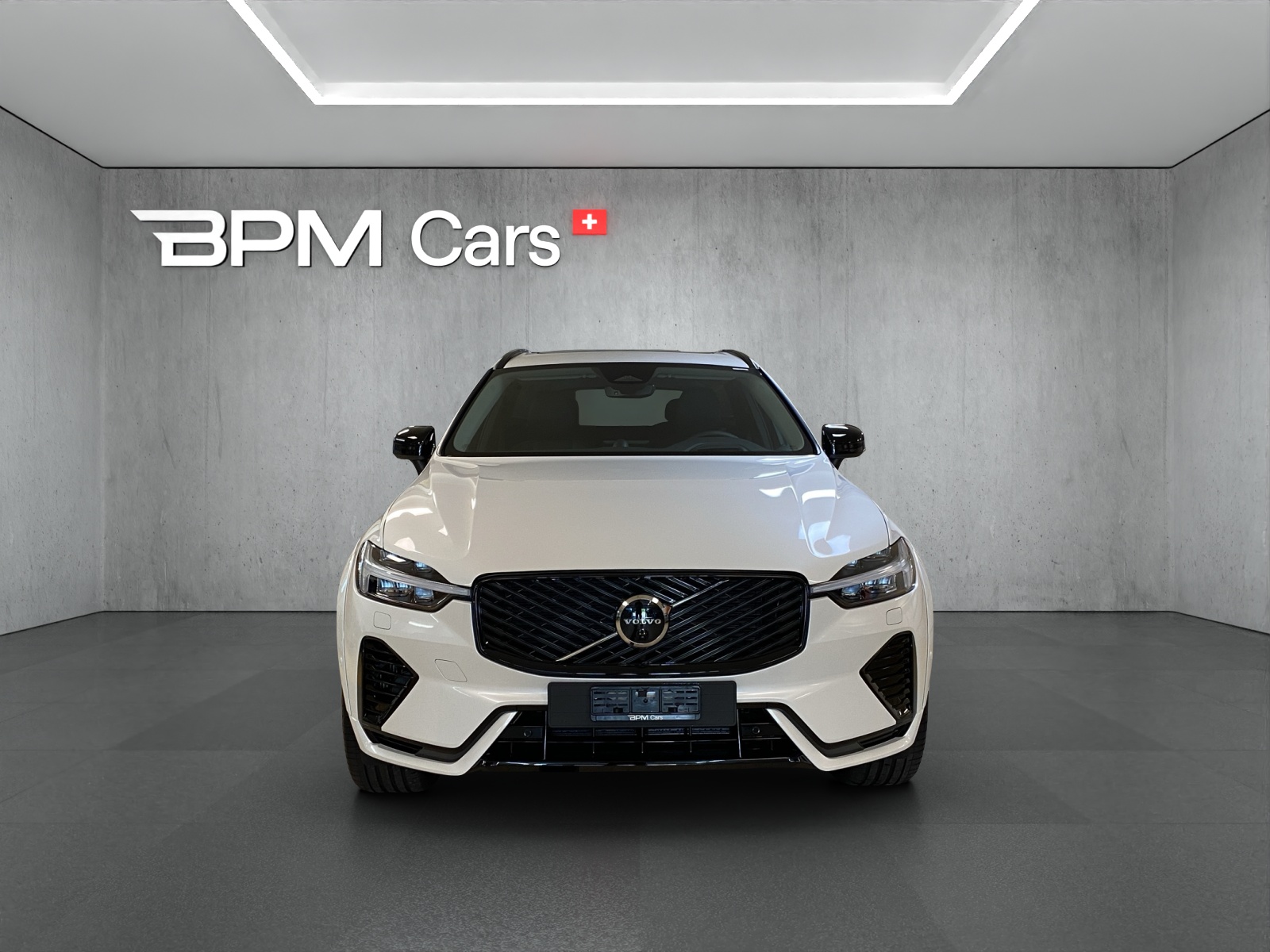 VOLVO XC60 T8 eAWD PluginHybrid Ultra Dark Geartronic-showroom-element-2