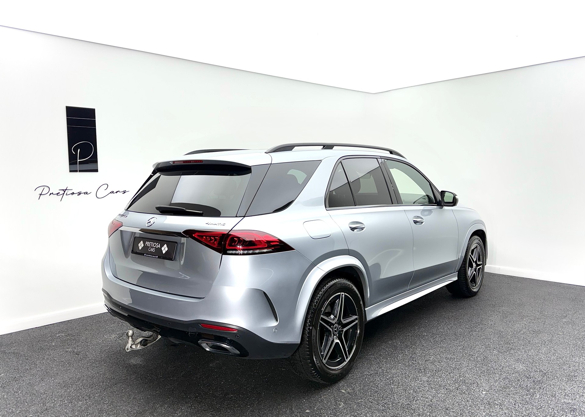 MERCEDES-BENZ GLE 400 d 4Matic AMG Line 9G-Tronic-image-4