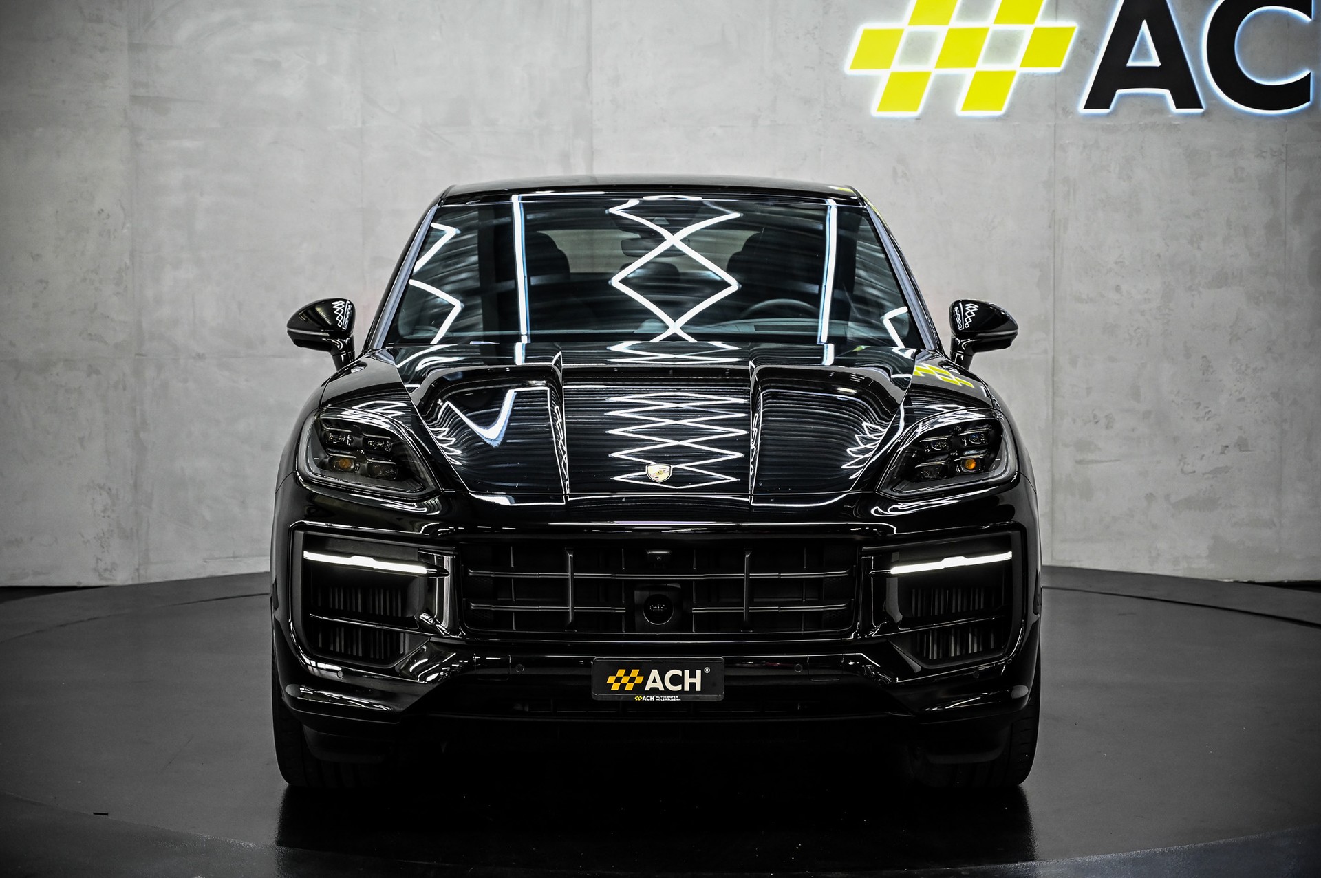 PORSCHE Cayenne S E-Hybrid Coupé-showroom-element-1