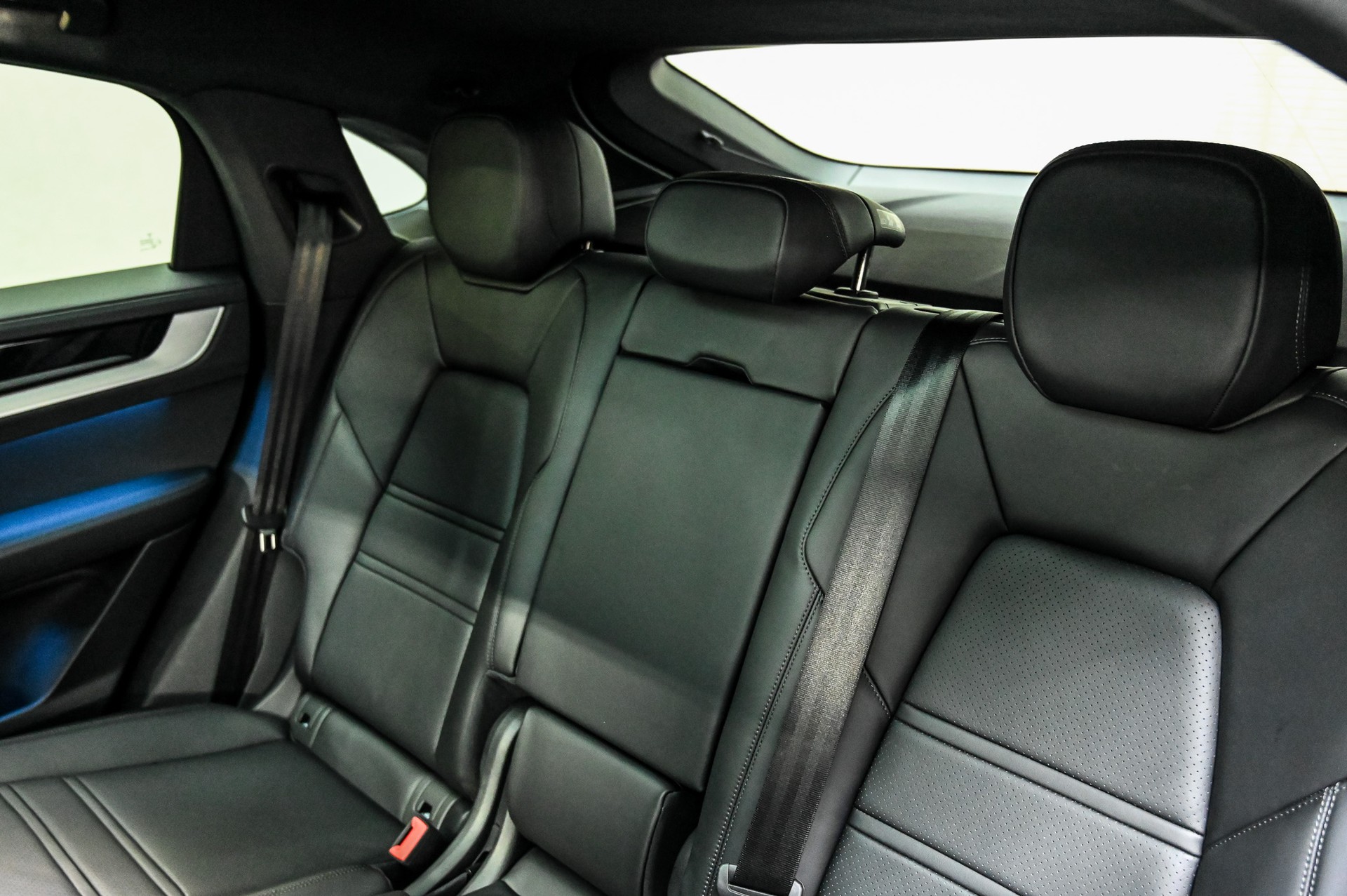 PORSCHE Cayenne S E-Hybrid Coupé-image-20
