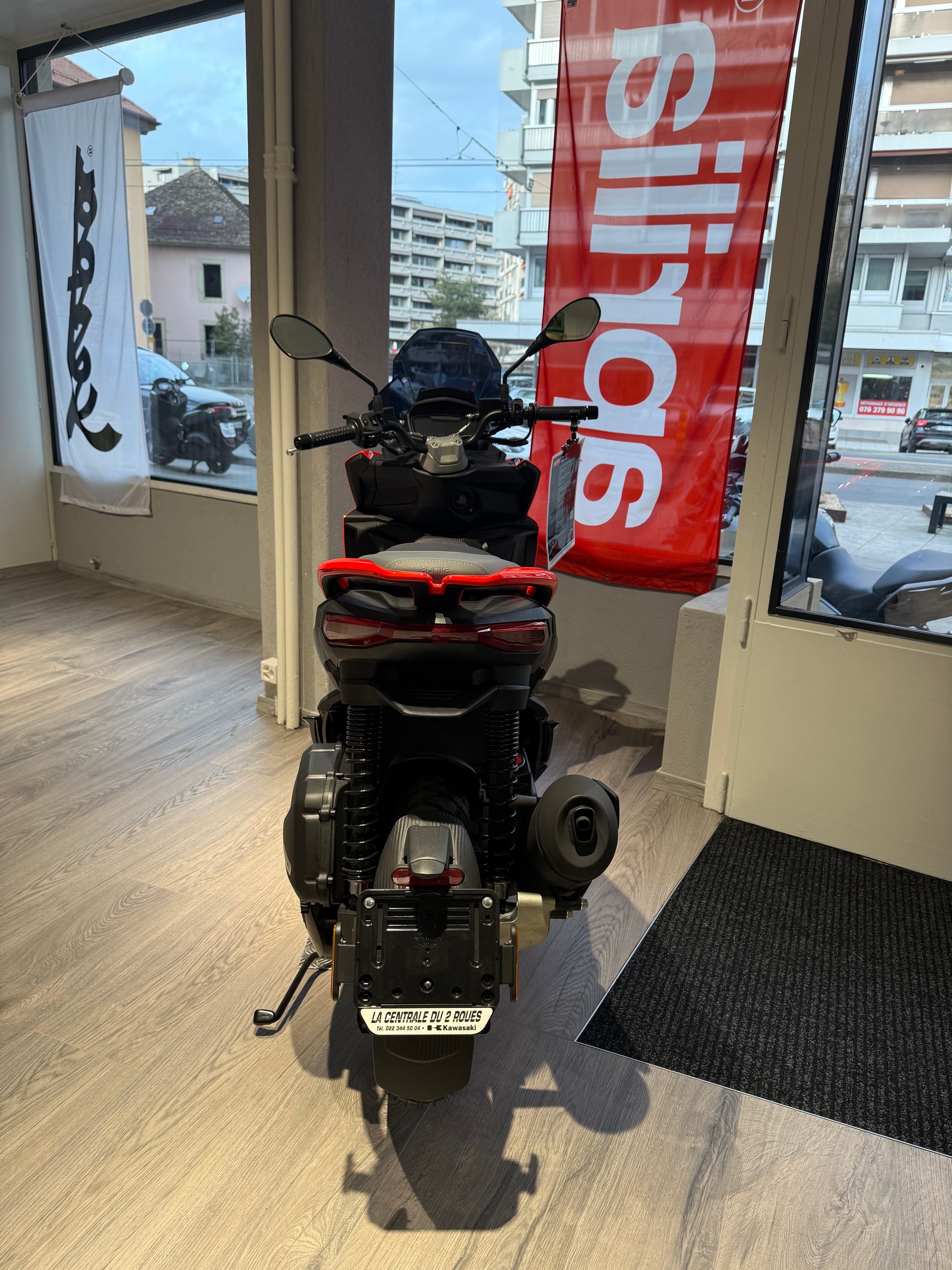 APRILIA SR 125 GT Sport ABS-image-2