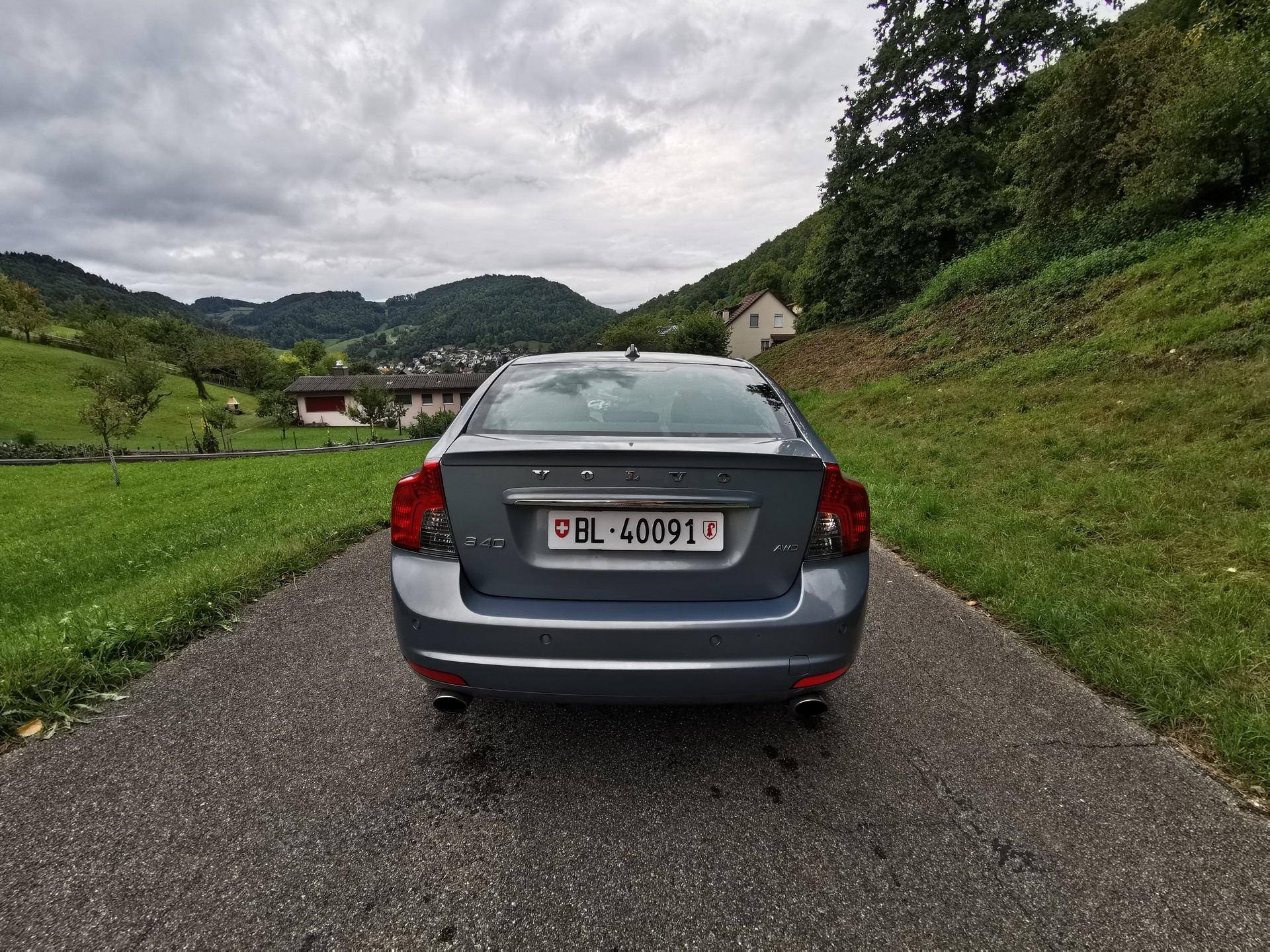 VOLVO S40 T5 AWD Summum-image-5