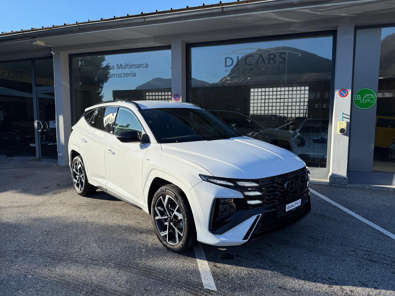 HYUNDAI Tucson 1.6 TGDI HEV N-Line 4WD-image-1