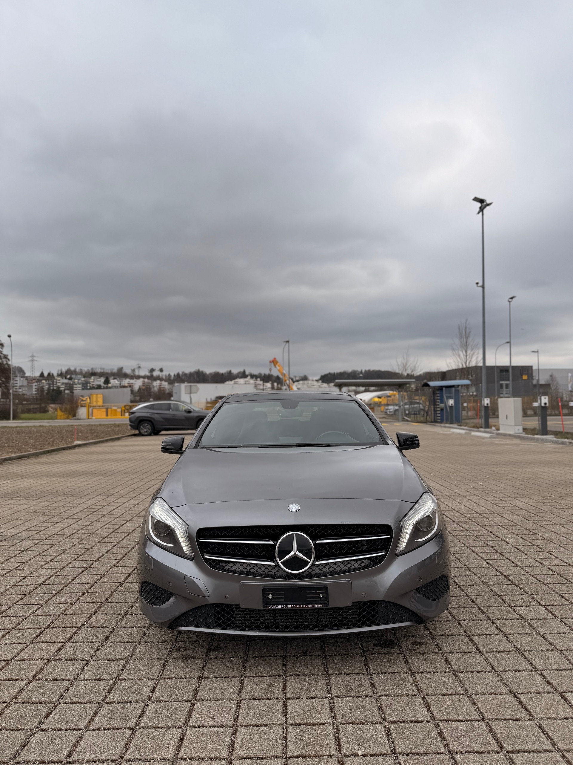 MERCEDES-BENZ A 250 Urban 4Matic 7G-DCT-showroom-element-2