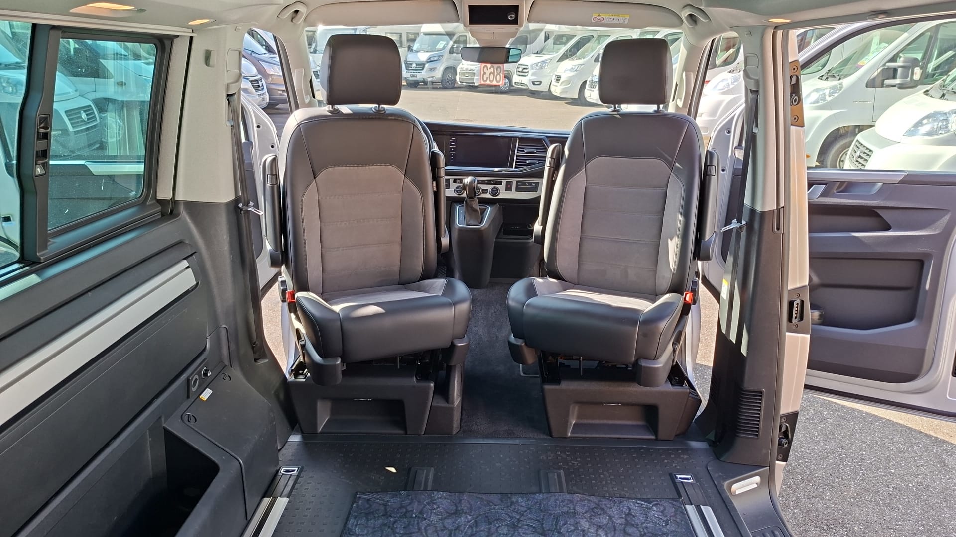 VW California Beach Liberty Spirit 4M DSG-image-14