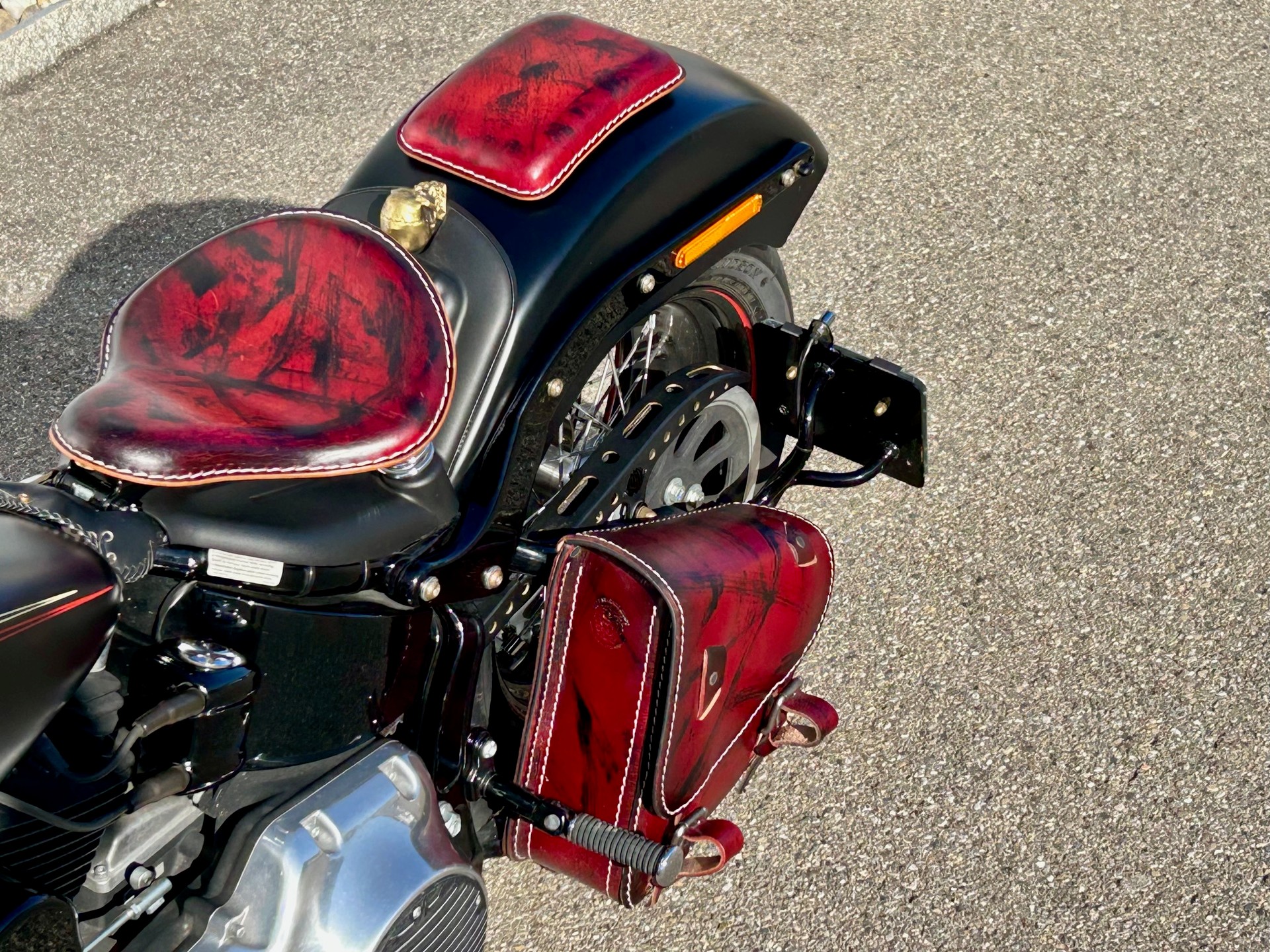 HARLEY-DAVIDSON FLSTSB Cross Bones Springer-image-6
