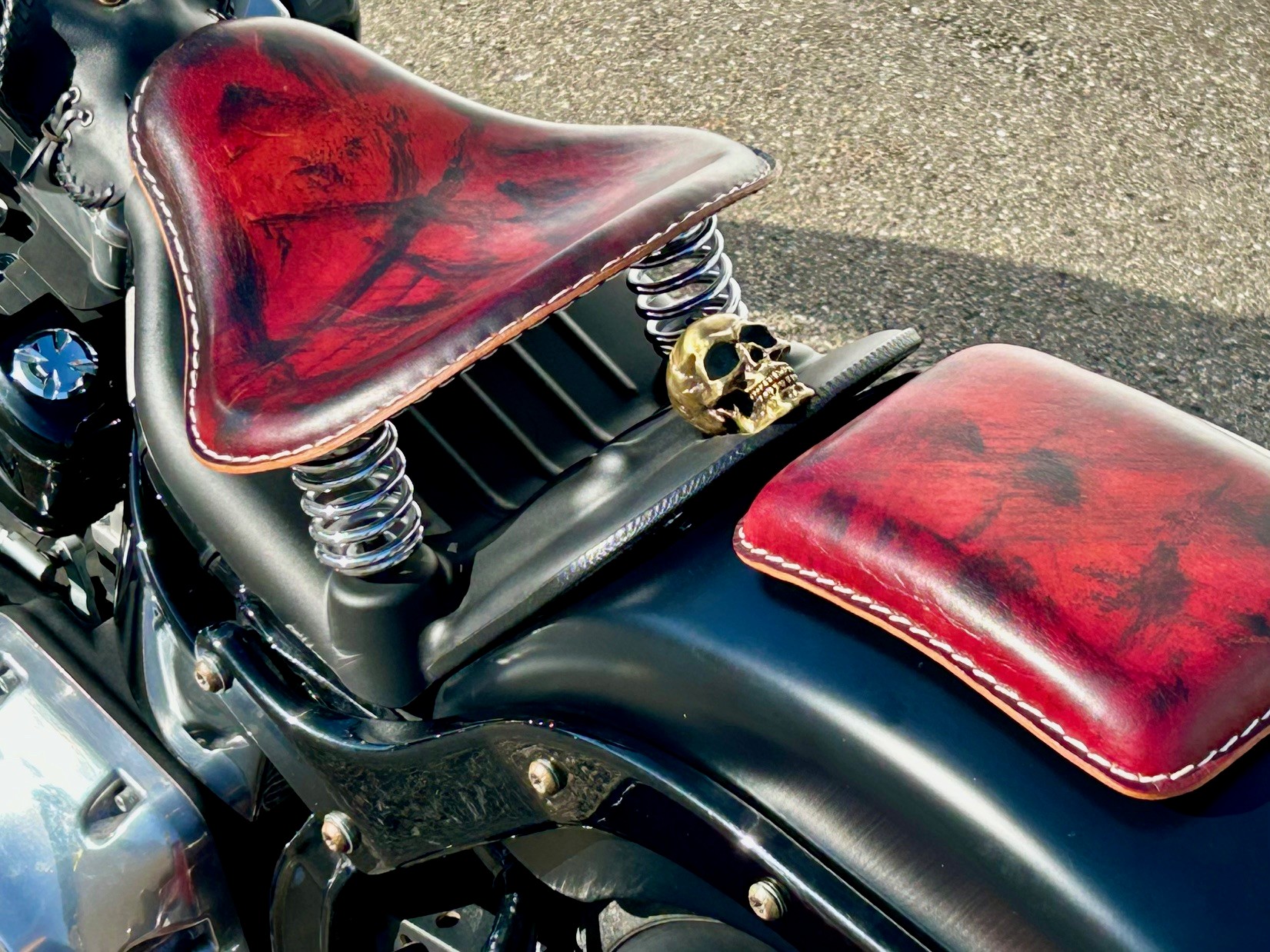 HARLEY-DAVIDSON FLSTSB Cross Bones Springer-image-7