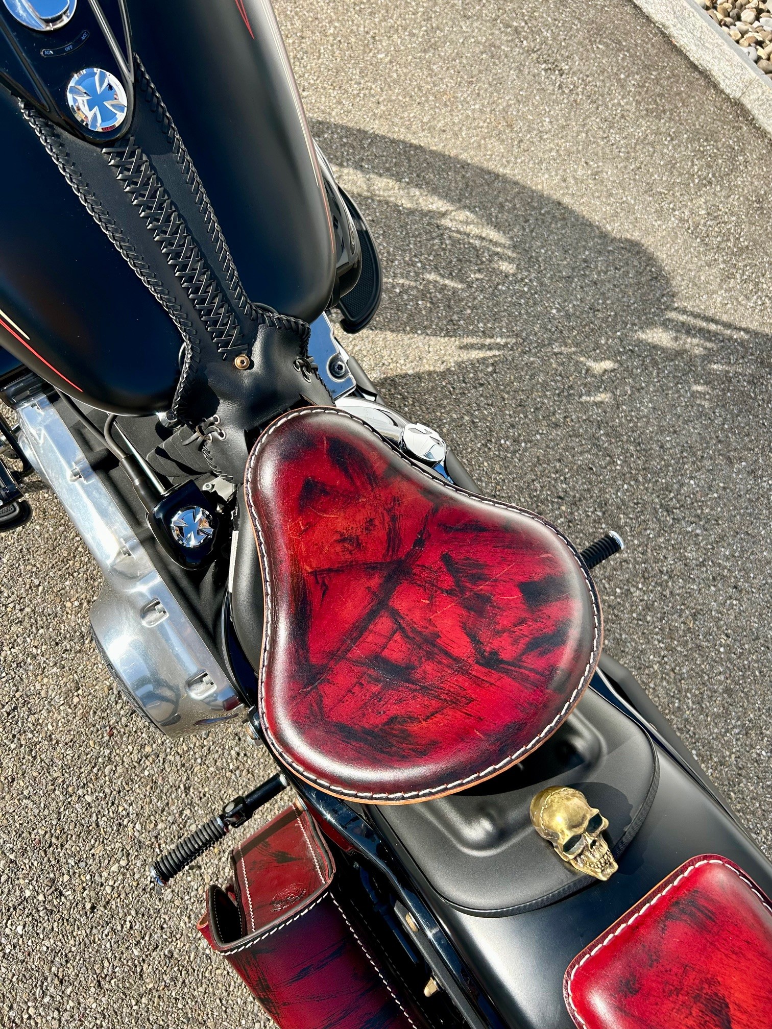 HARLEY-DAVIDSON FLSTSB Cross Bones Springer-image-10