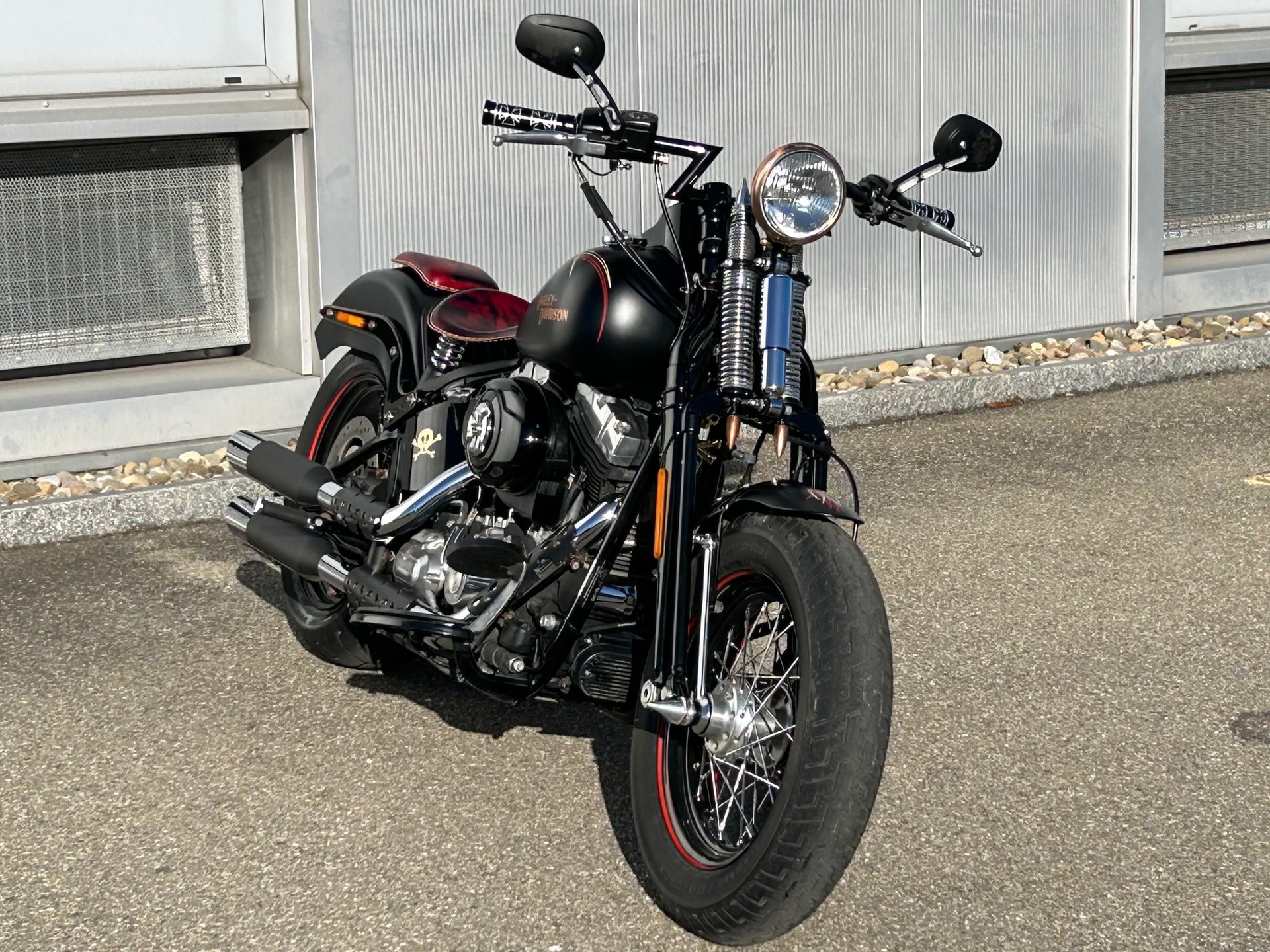 HARLEY-DAVIDSON FLSTSB Cross Bones Springer-image-12