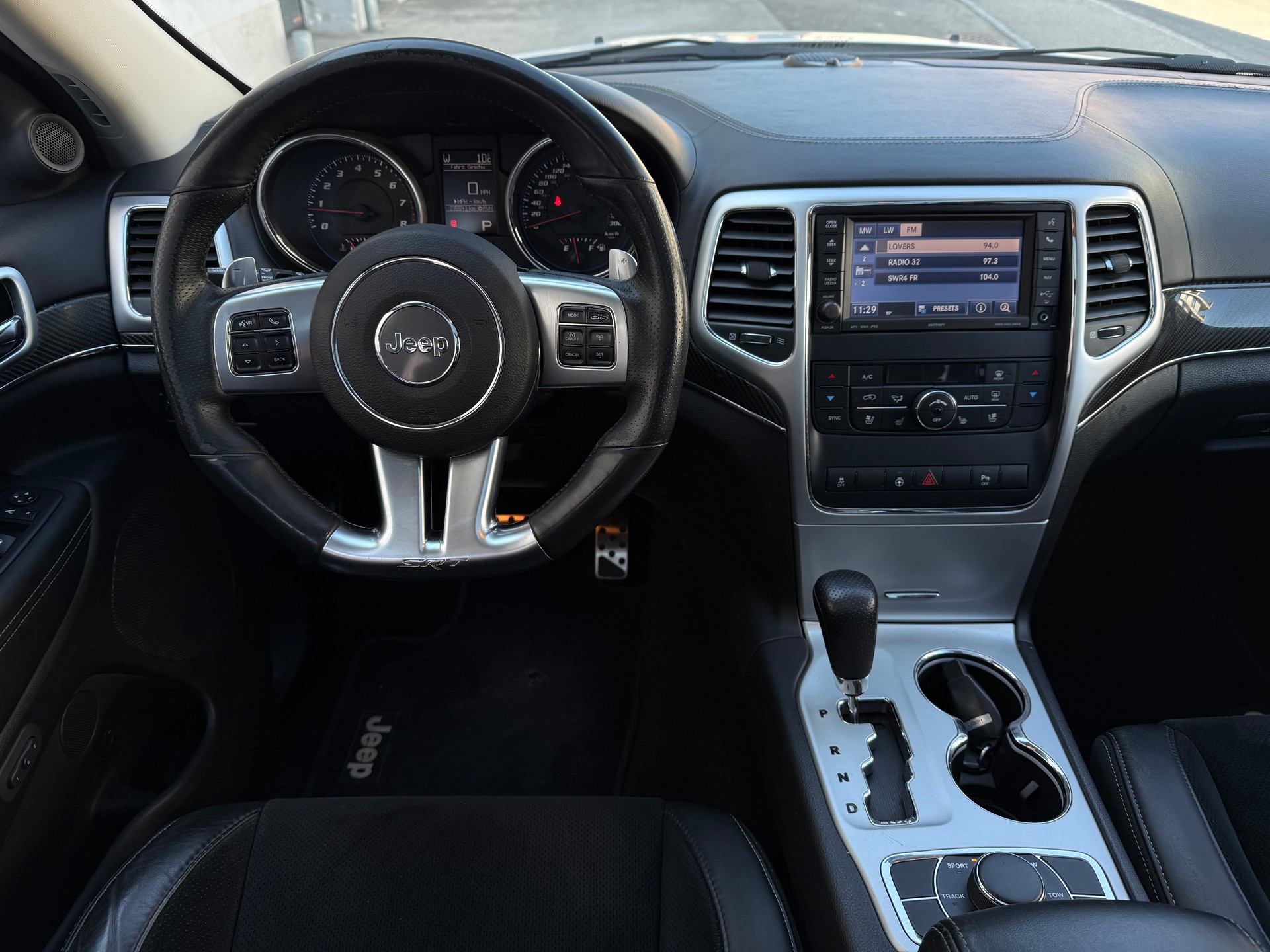 JEEP Grand Cherokee 6.4 SRT8 Automatic-image-11